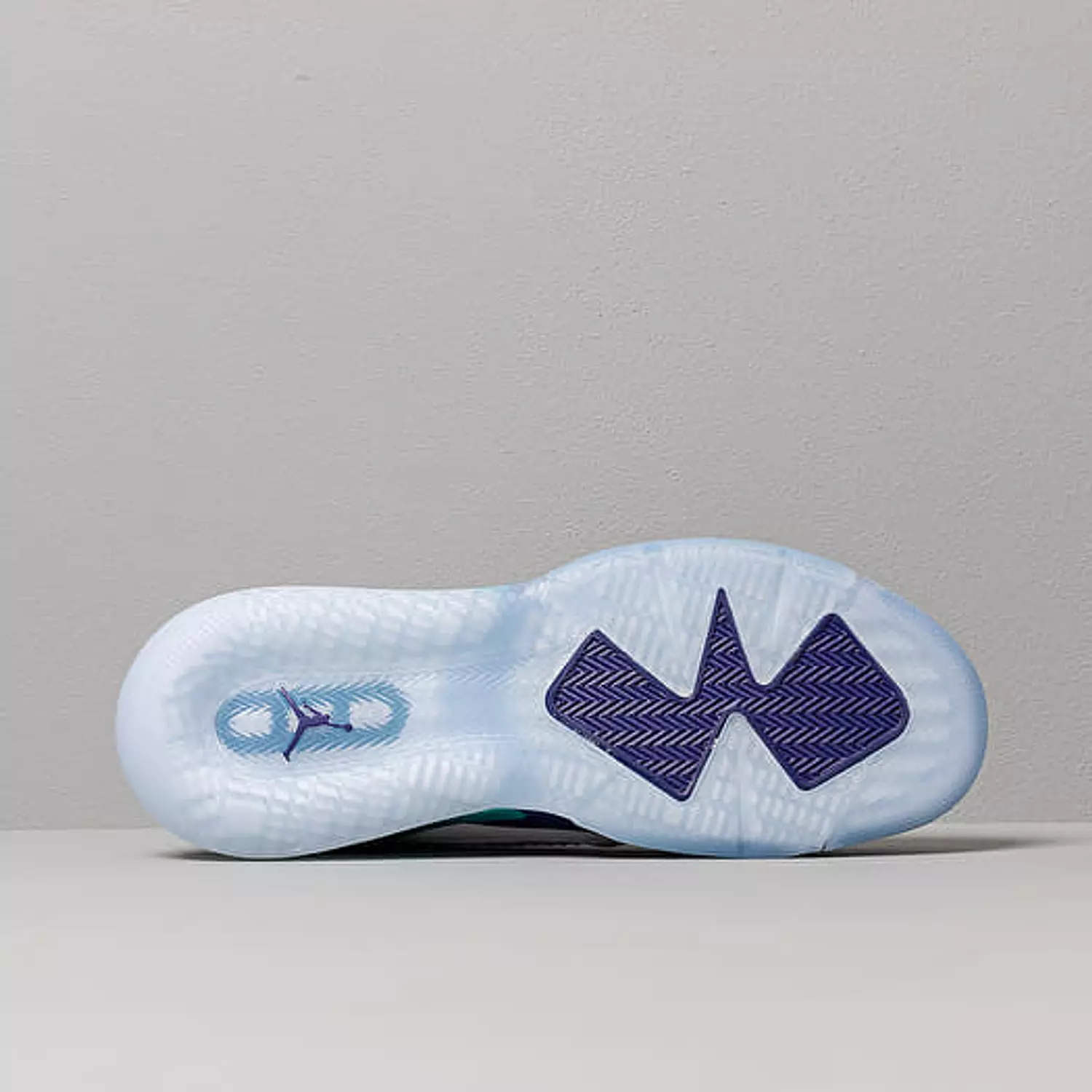 JORDAN MARS 270 WHITE-SKY WOMEN 1