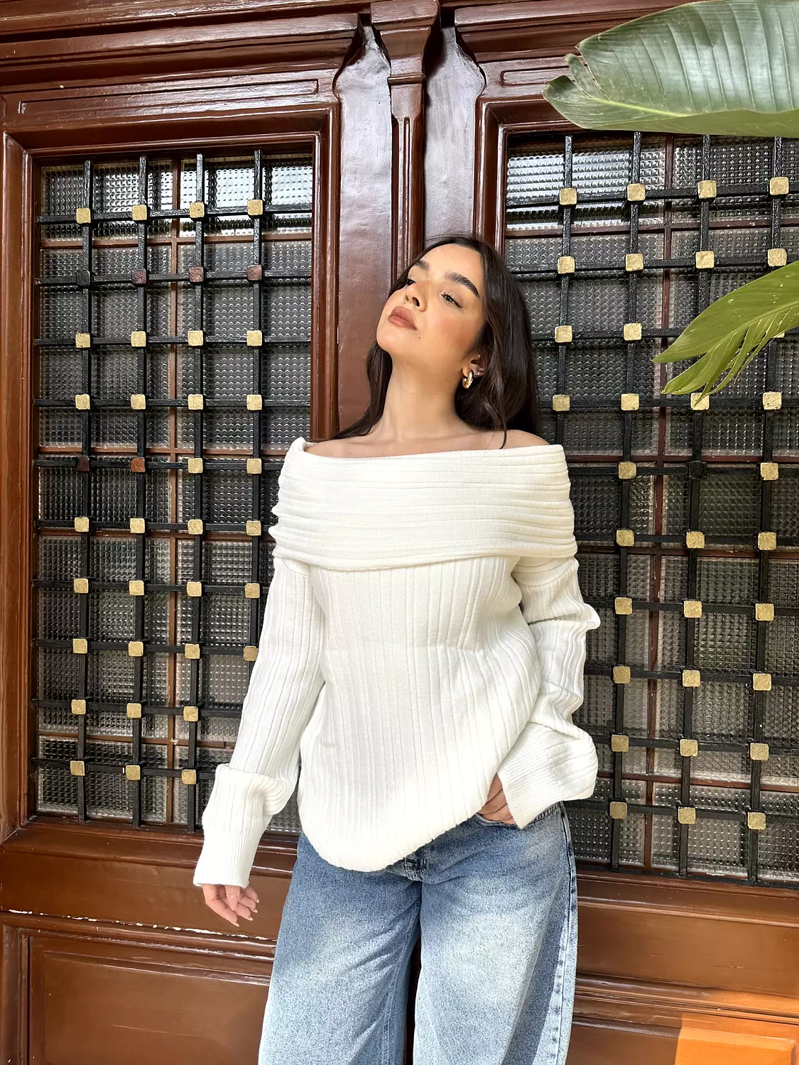 Off Shoulder Pullover 27