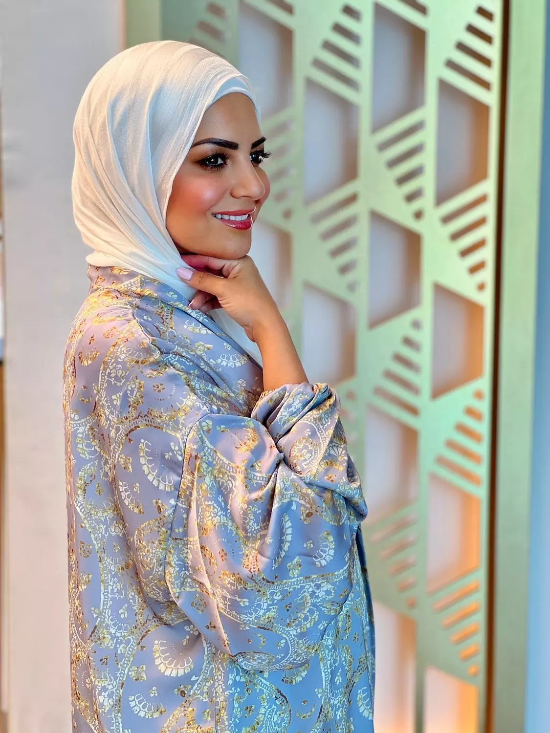 Silk Satin Patterned Cardigan - Gray 5