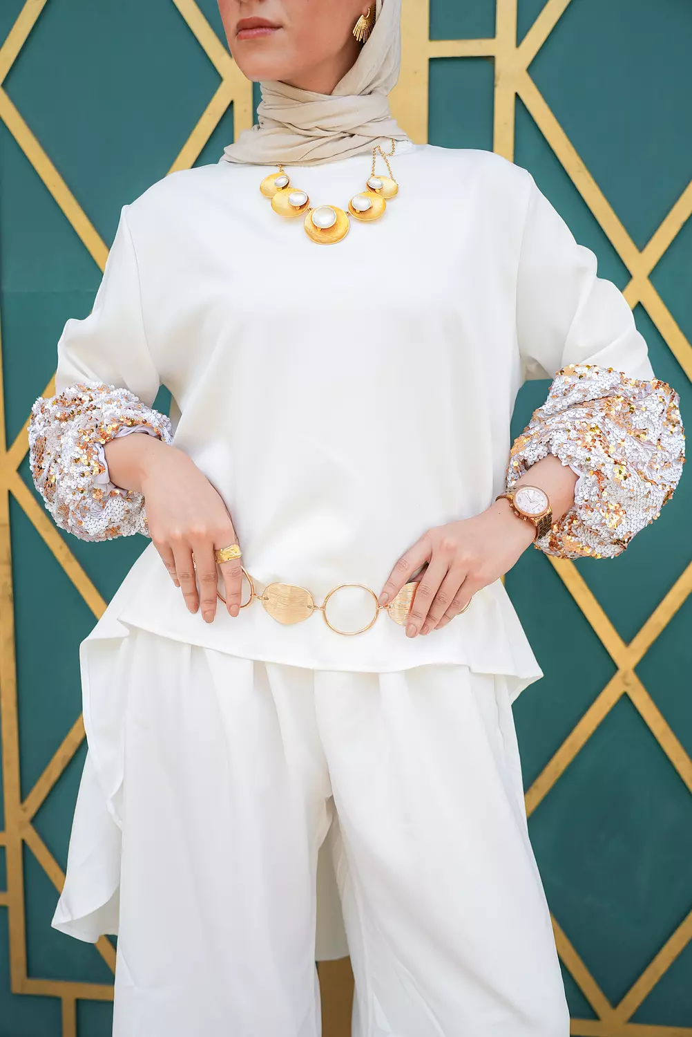 Puffy paiette gold set   hover image