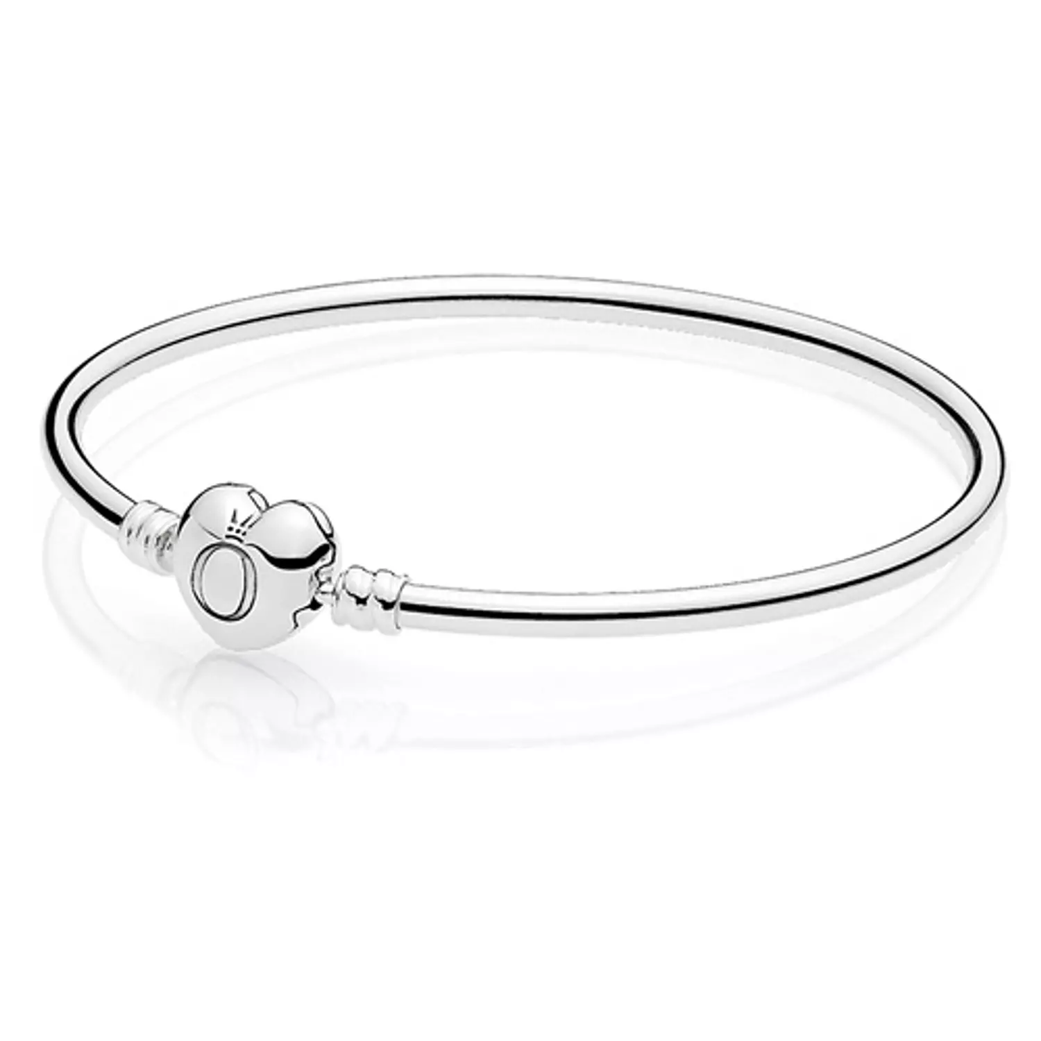 Pandora Moments Heart Clasp Bangle / 596268 image