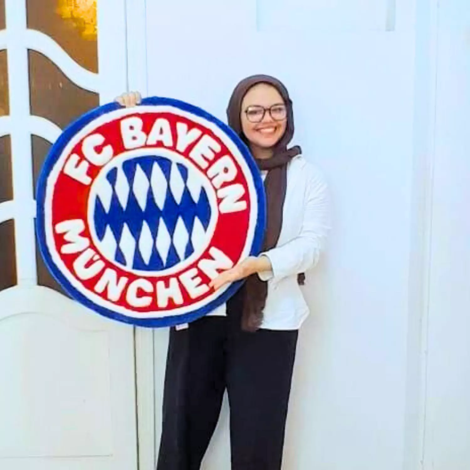 FC Bayern Munich hover image