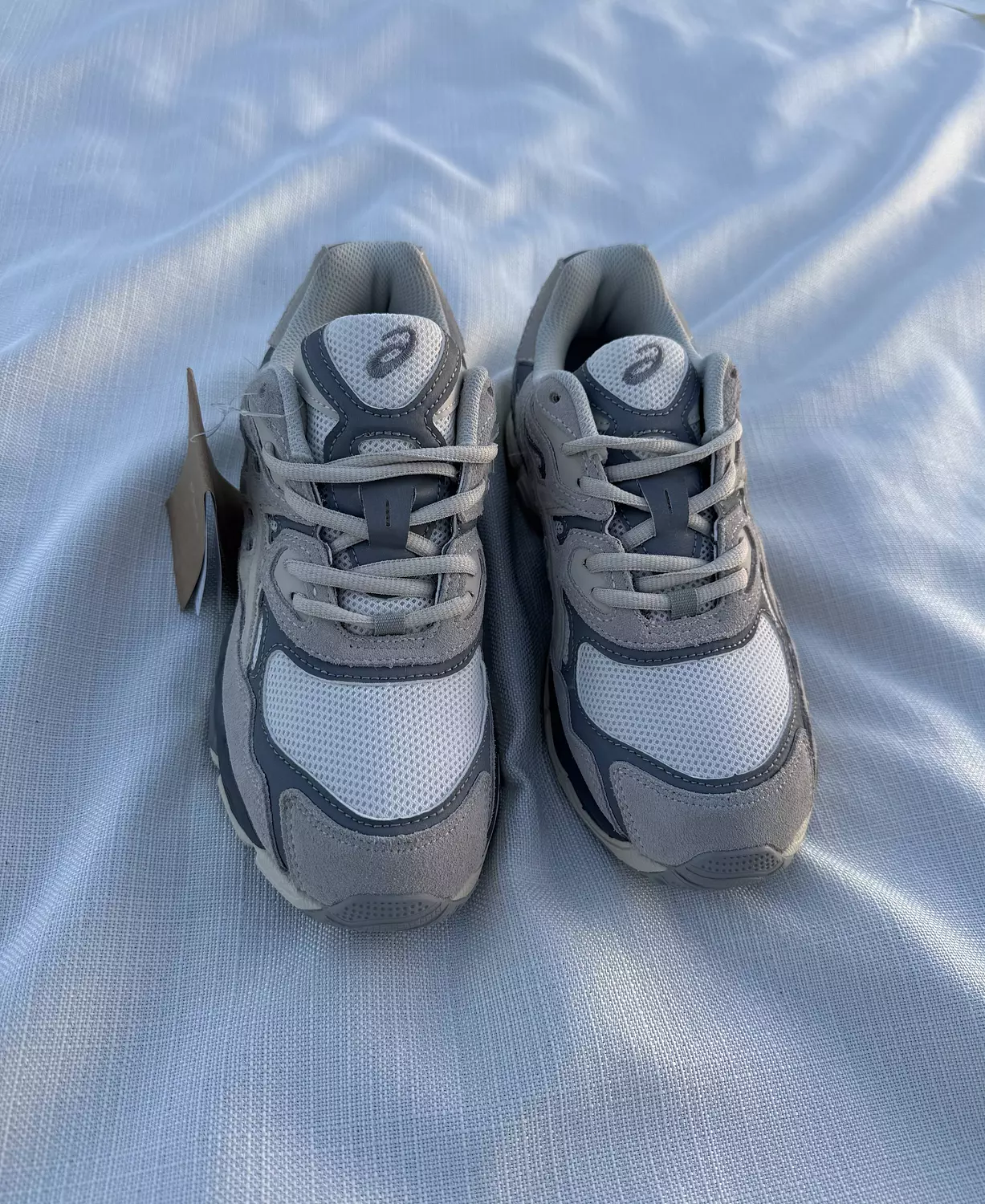 .Asics Gel -NYC hover image