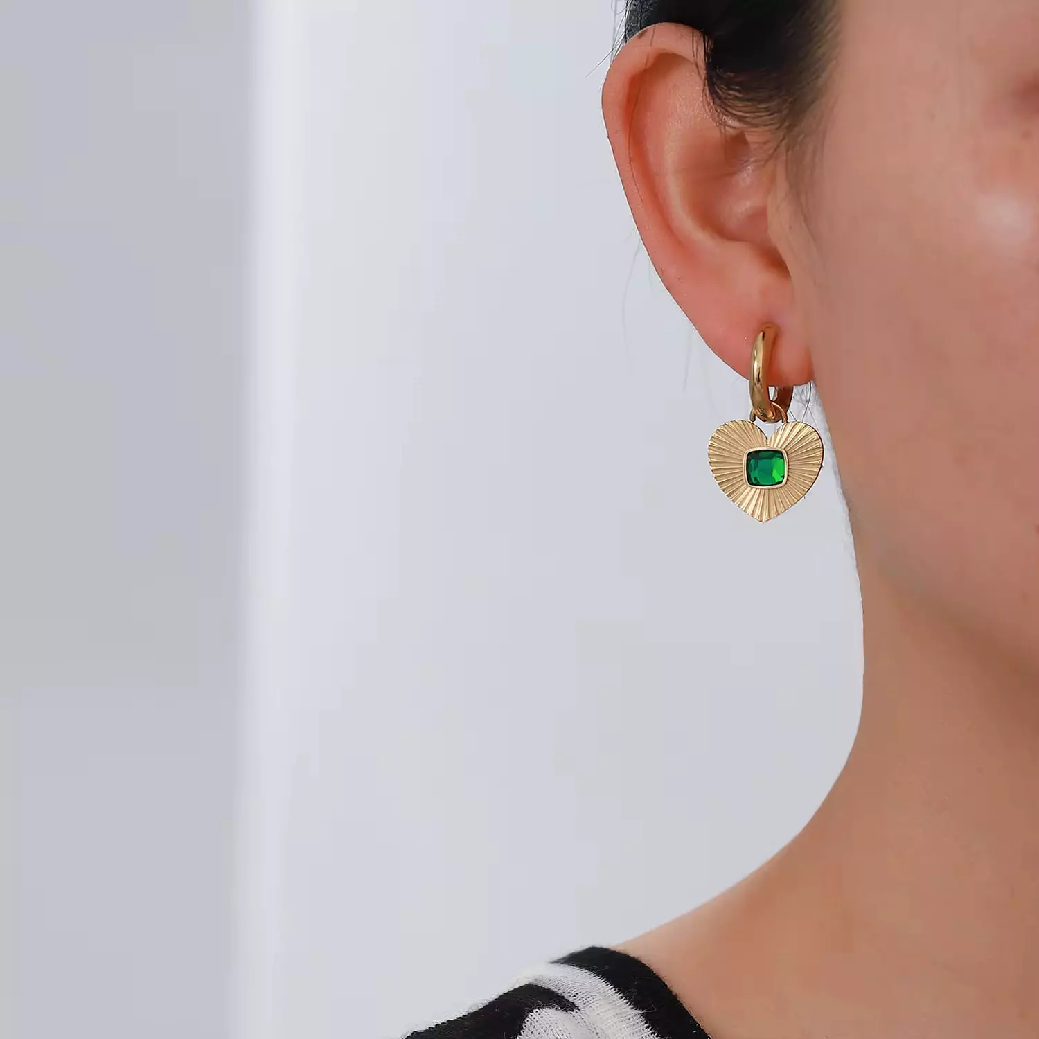 Square Green Zircon Earring  image
