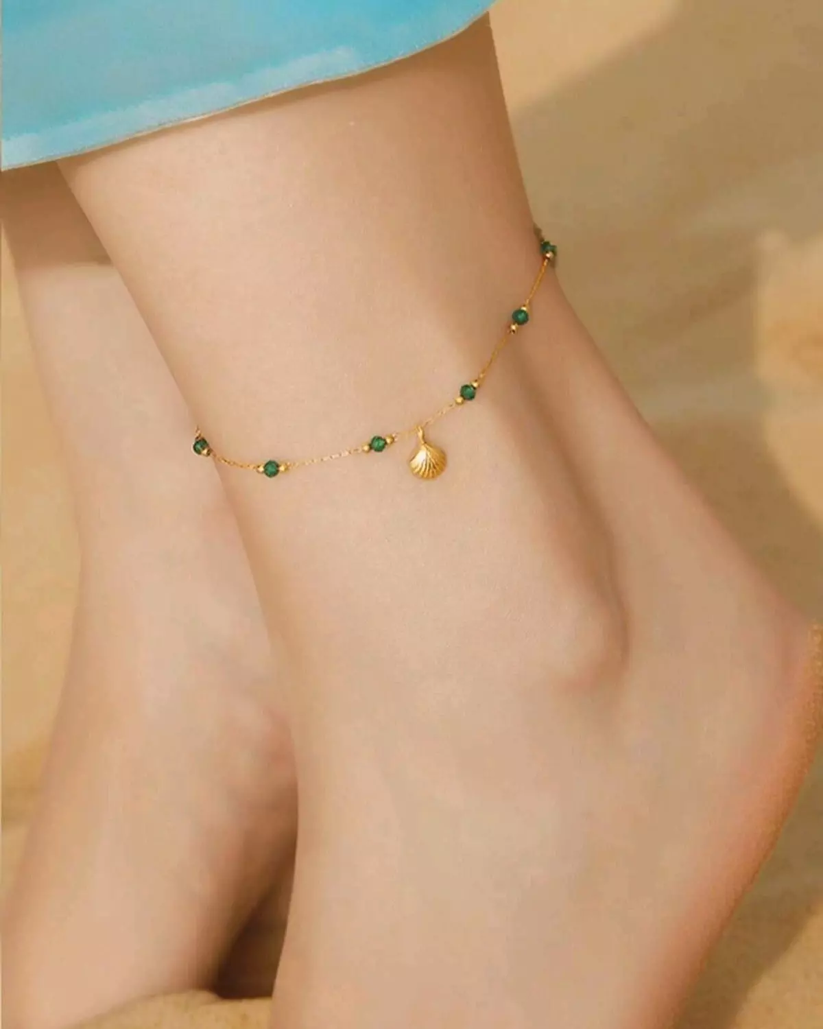 <h4><span style="color: #f9b495">Vintage Anklet</span></h4>
