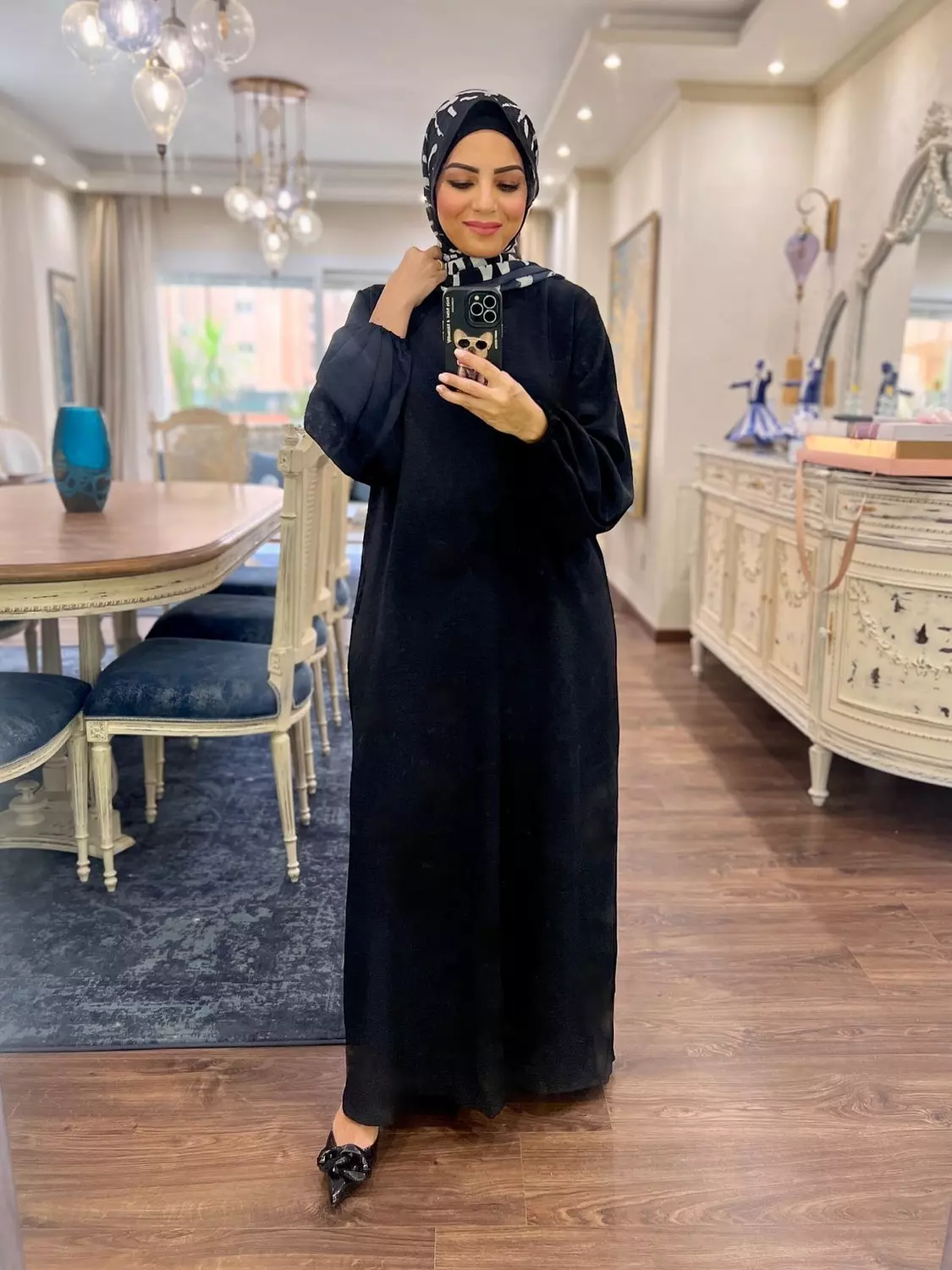 Basic Long Sleeve Dress- Black 1