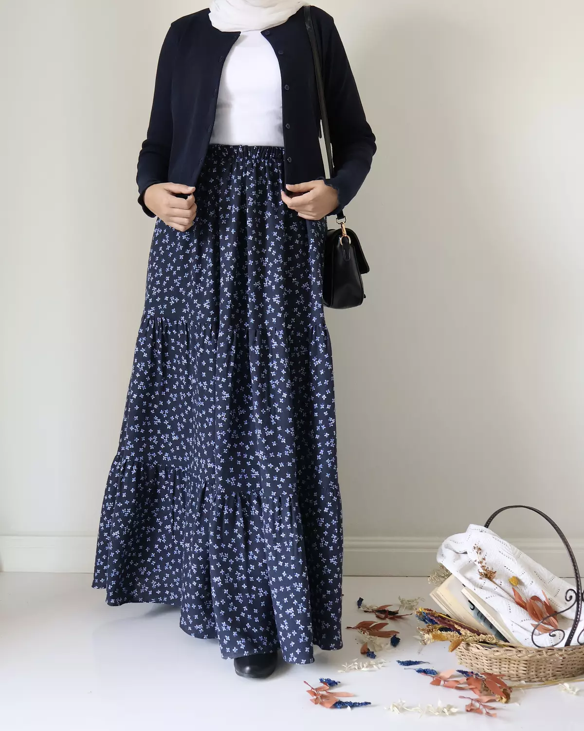 Dark Blue Flora Levoil Linen Skirt 2