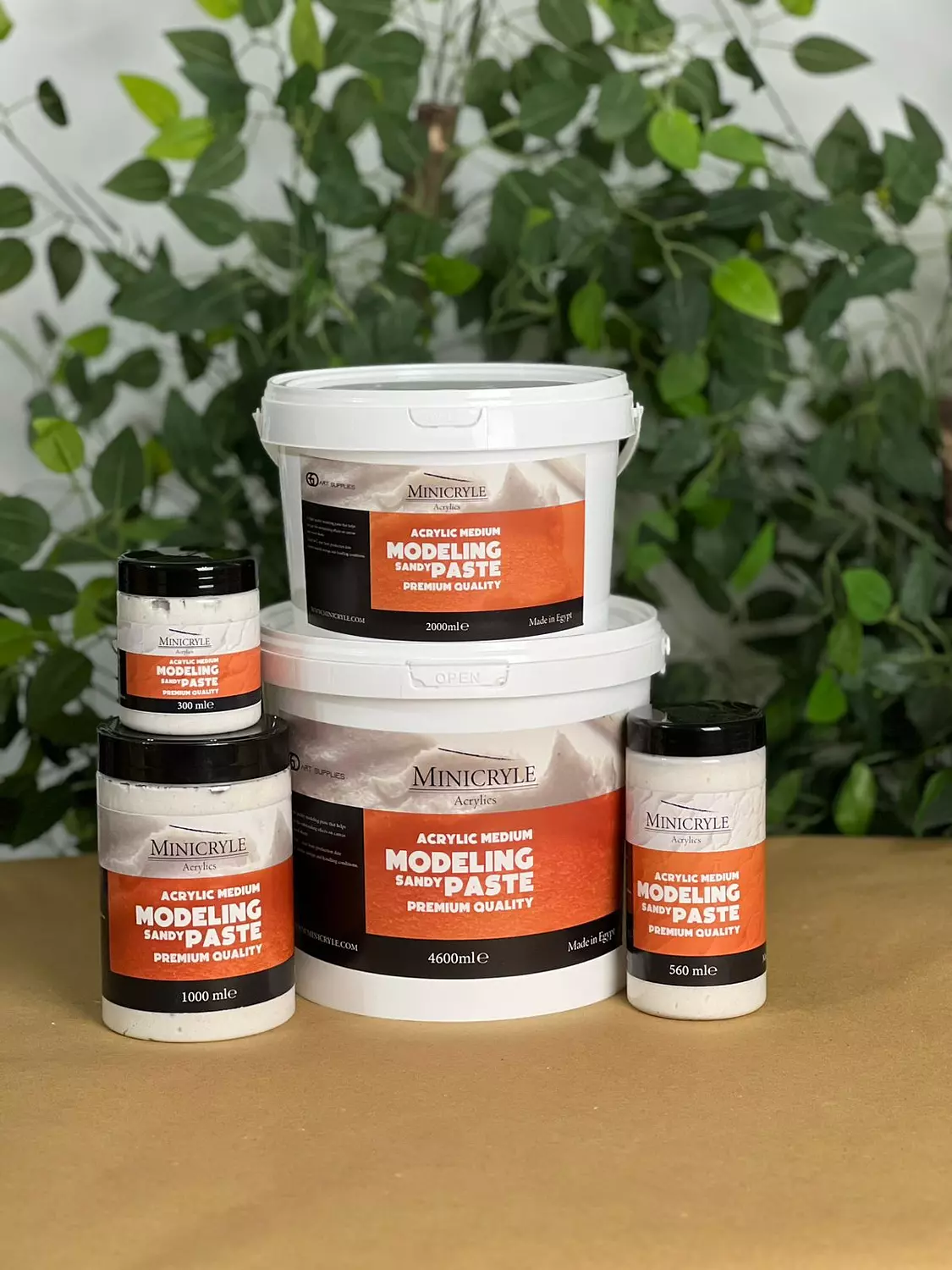 Sandy modeling paste  image