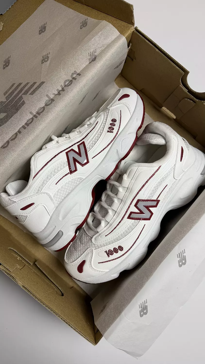 Newbalance 1000 in Cherry Red  image