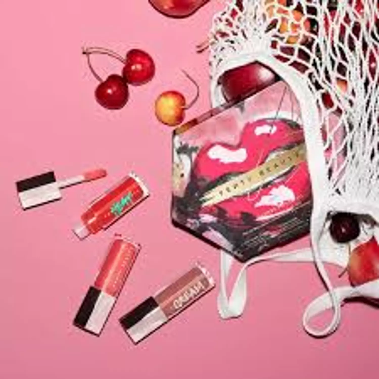 FENTY BEAUTY Glossy Posse VII Full-Size Gloss Bomb Trio 1