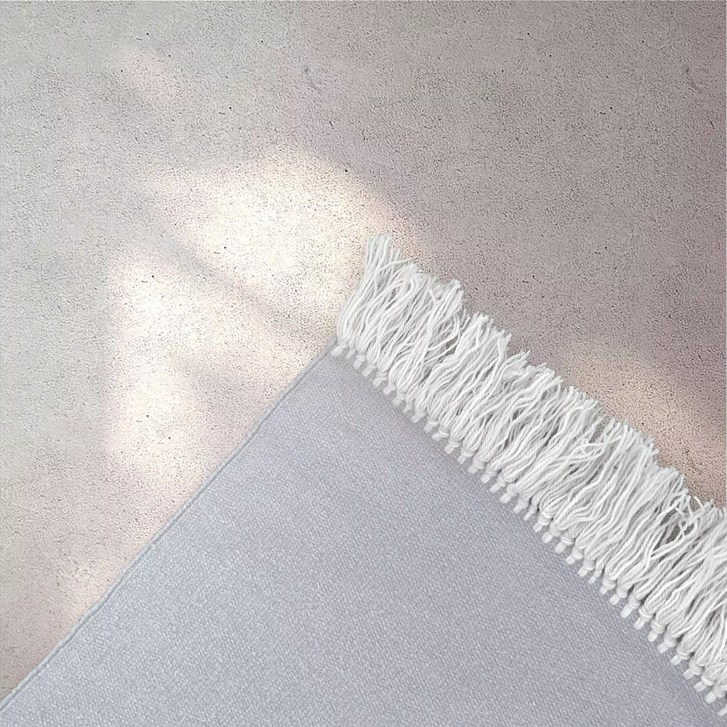 Essential ™ Handemade Kilim Rug  4