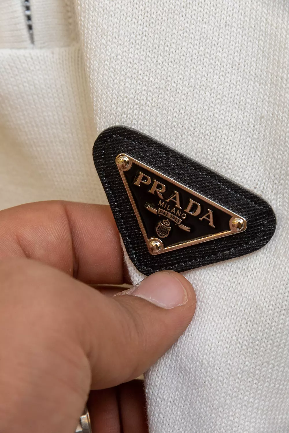 PRADA QUARTER ZIPPER / 1547 2