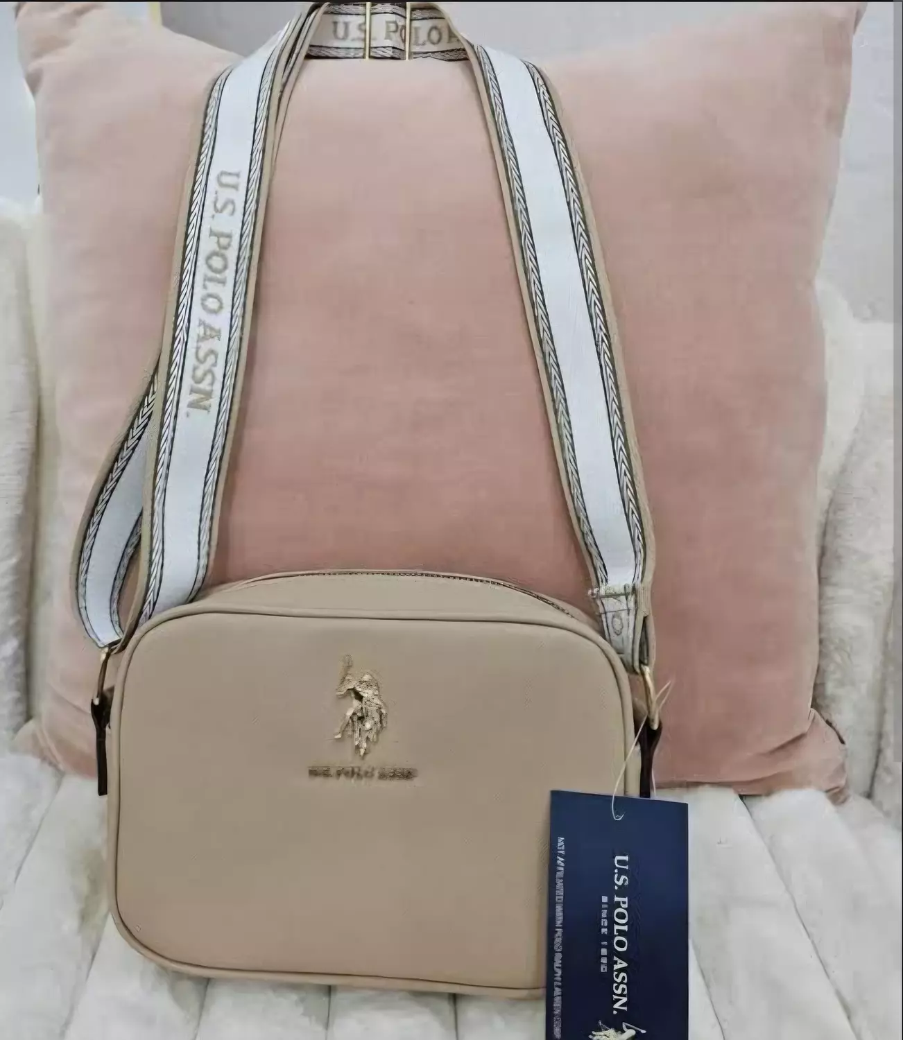 U.S.POLO ASSN . CROSSBODY BAG  image