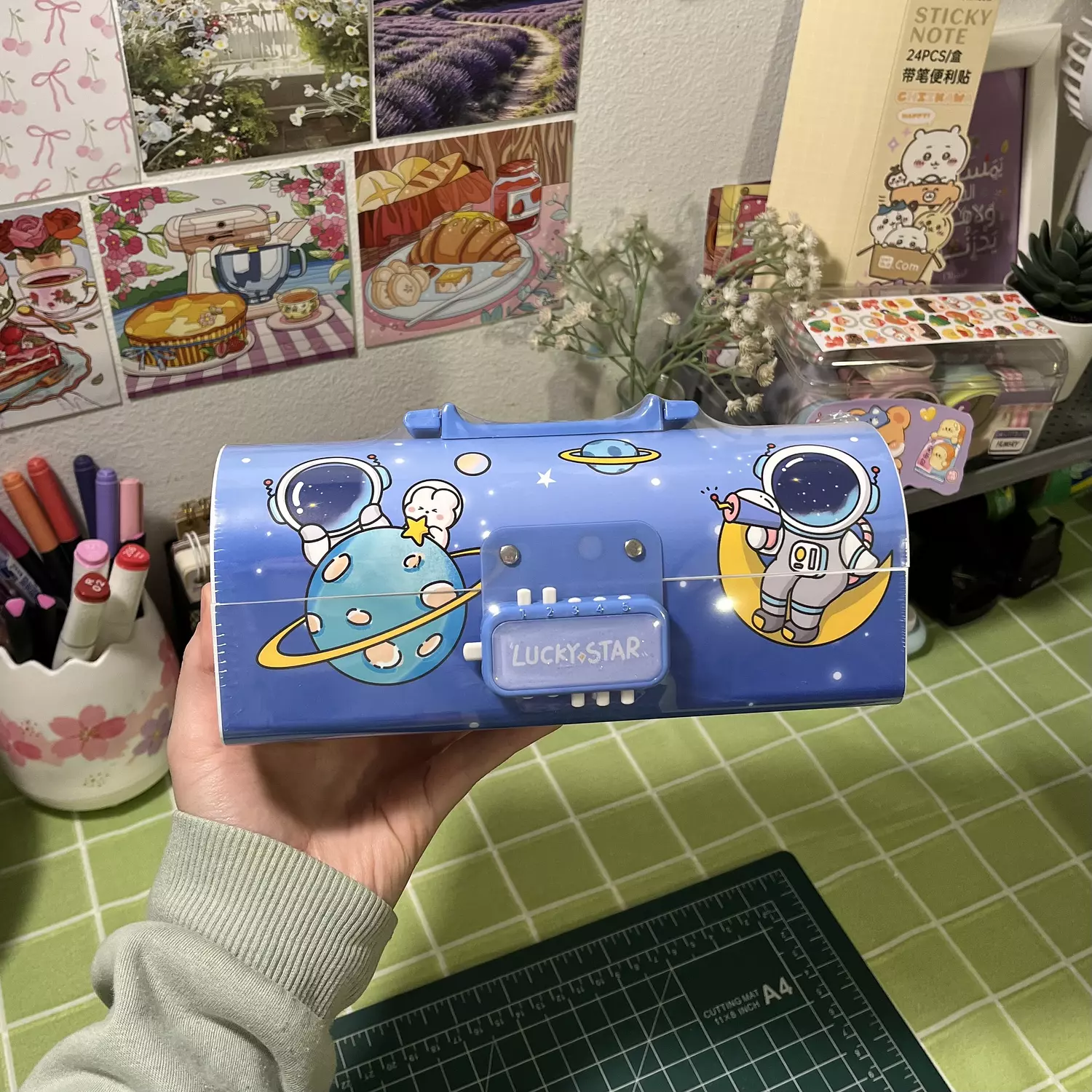 Pencil case with board  6