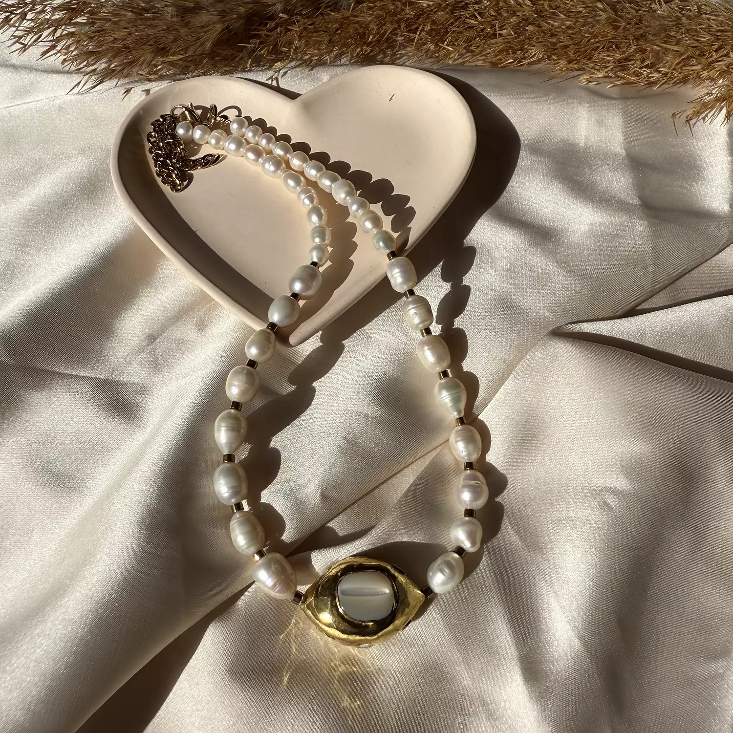 Golden Pearl Aura Necklace image