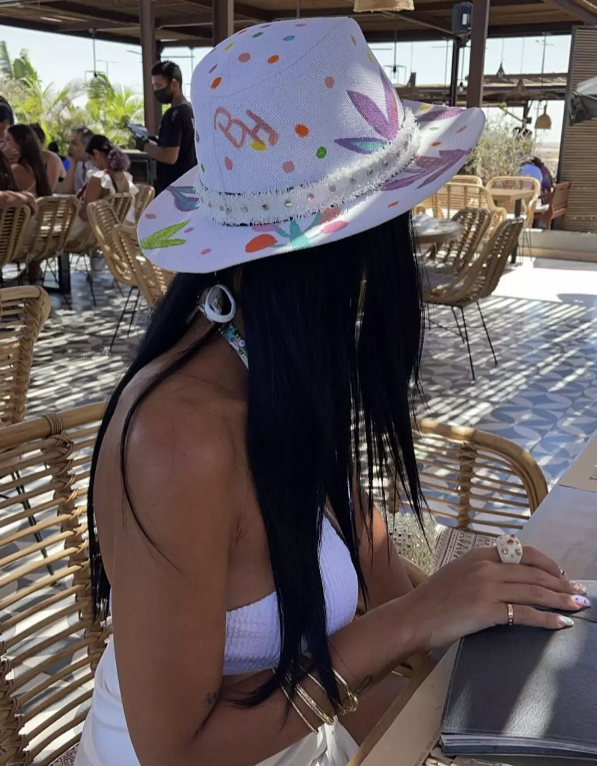 Barbara Hat 2