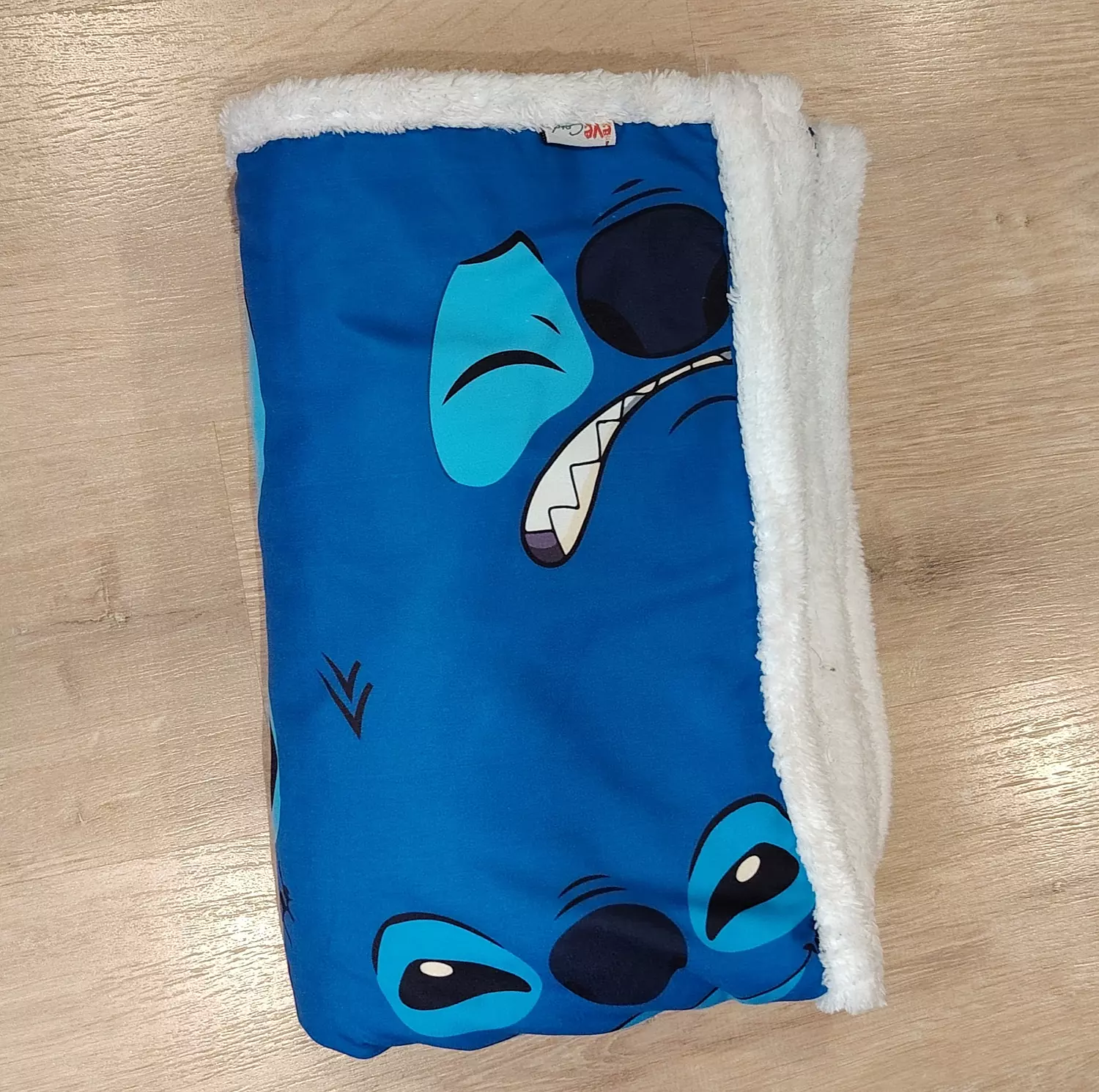 Stitch TV blankie 2