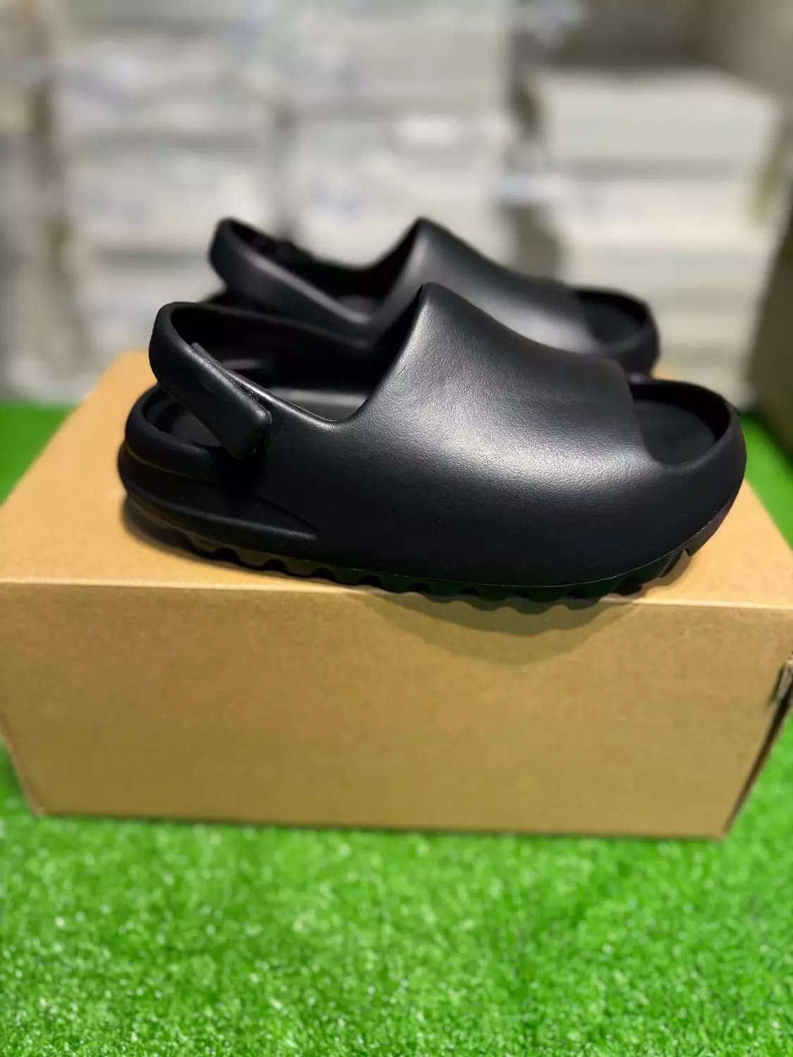 Adidas Yezzy Slides 2