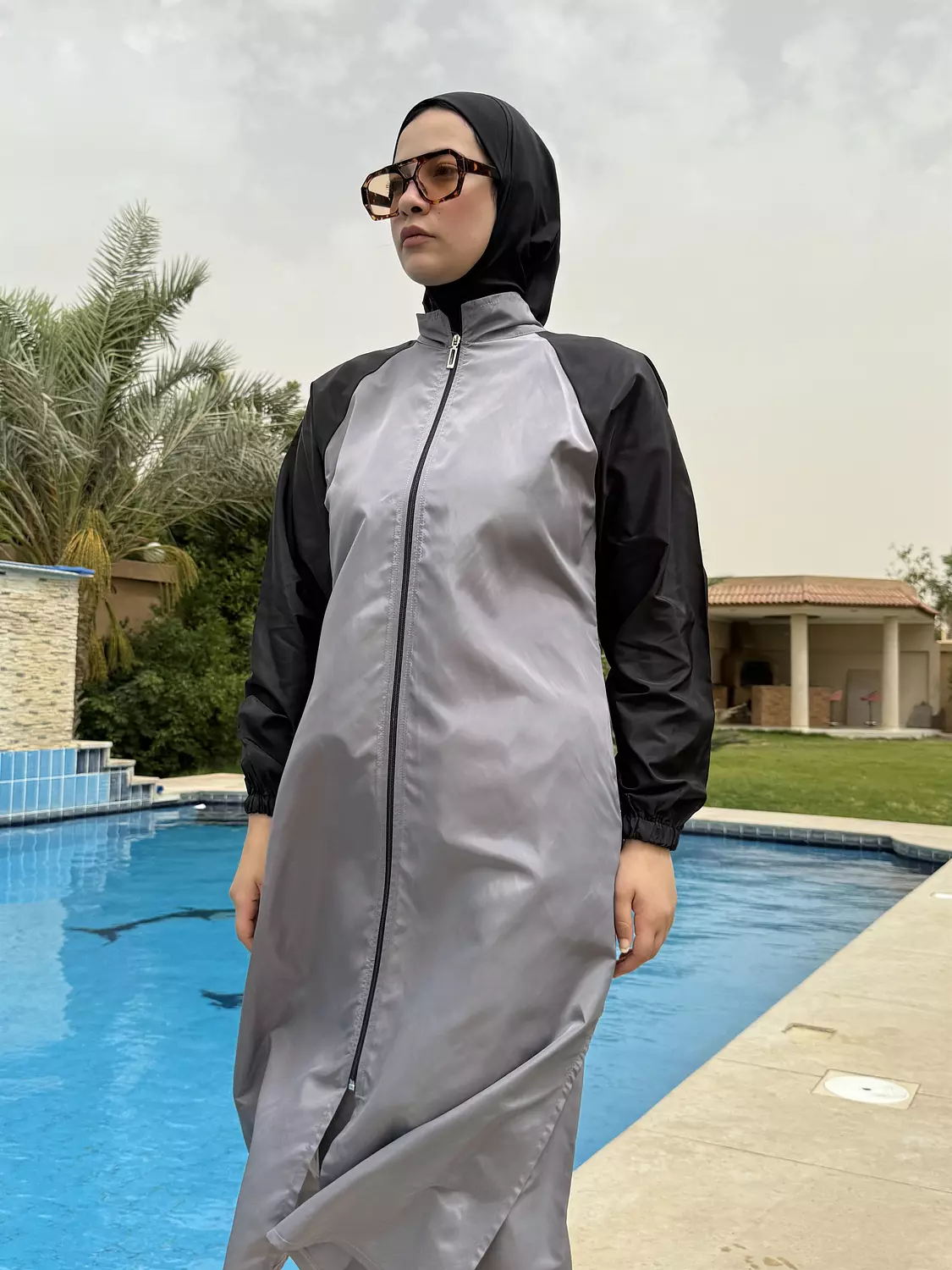 Burkini Code 105 | Gray & Black image