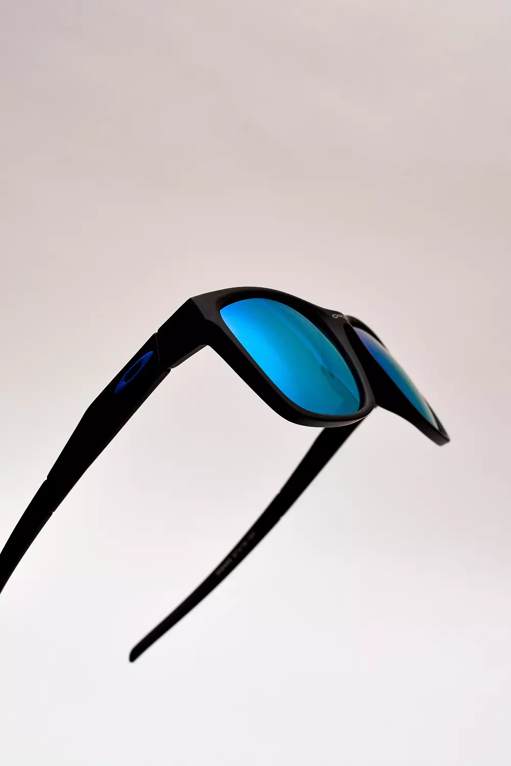 Vivid Horizon Polarized Shades 4