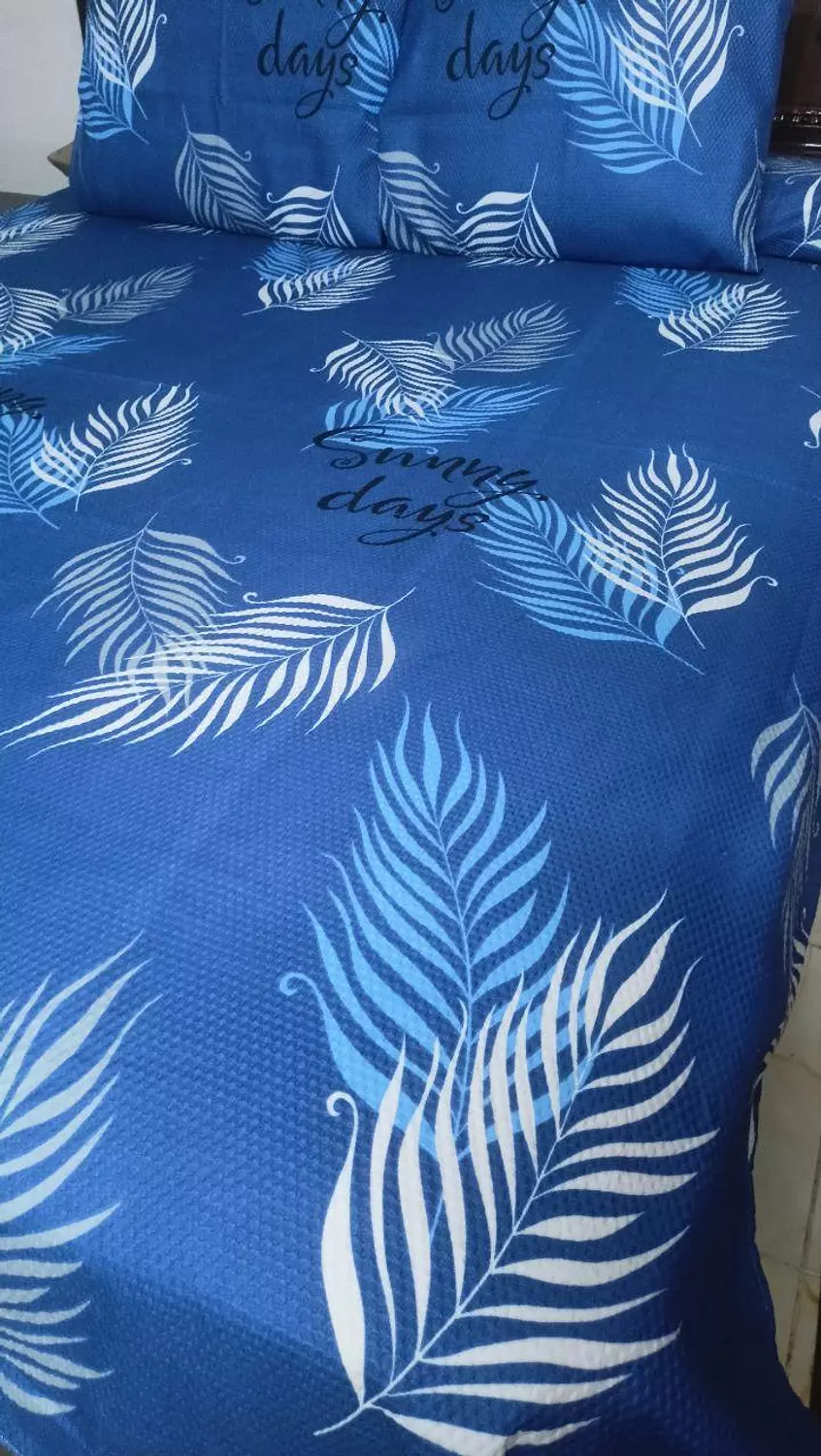 Large bed sheet set pica  image