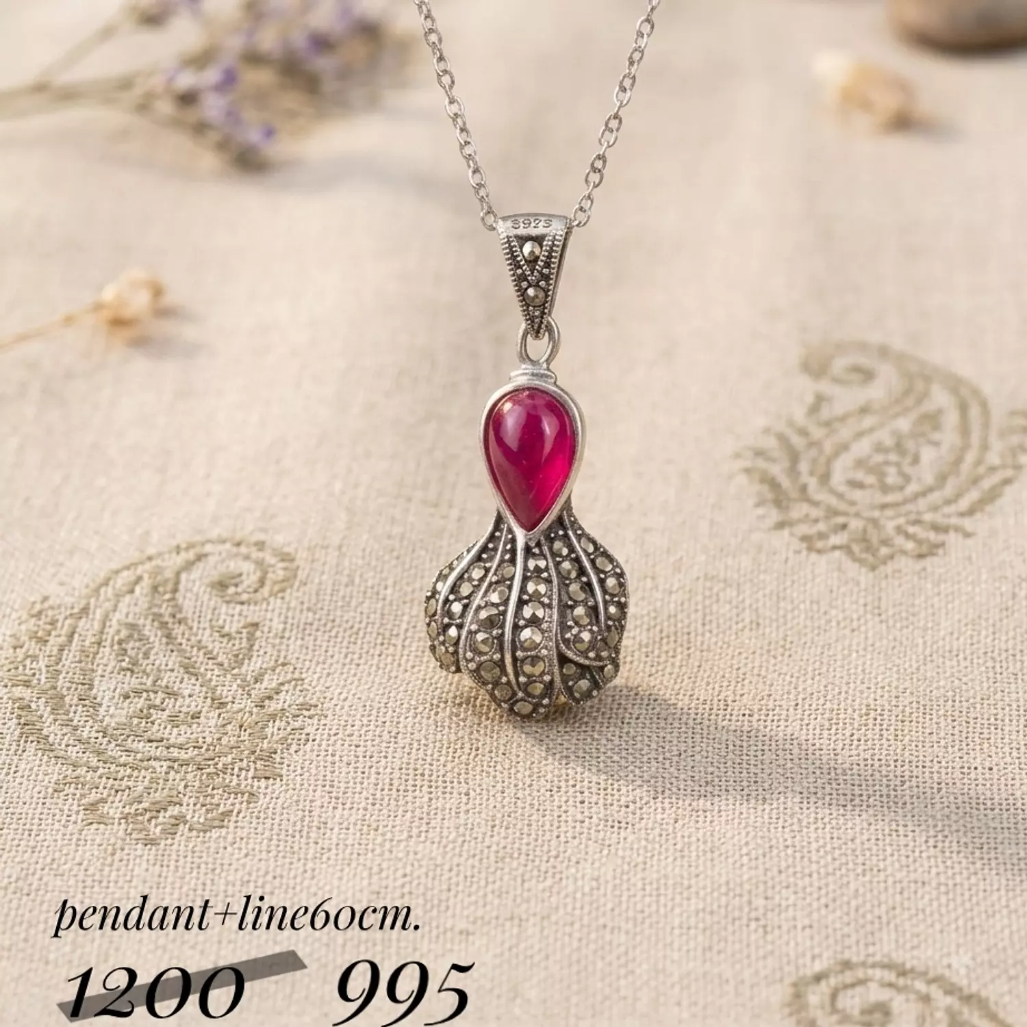 Stylish  fushia pendant 1