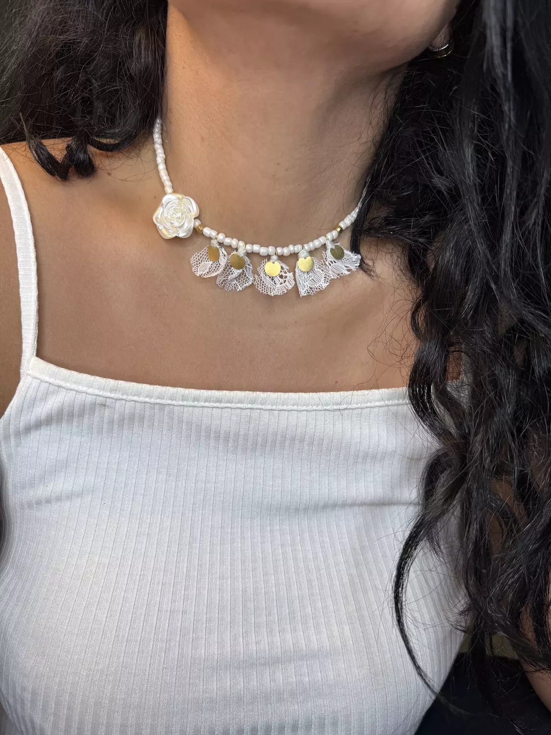 White Rose Necklace 2