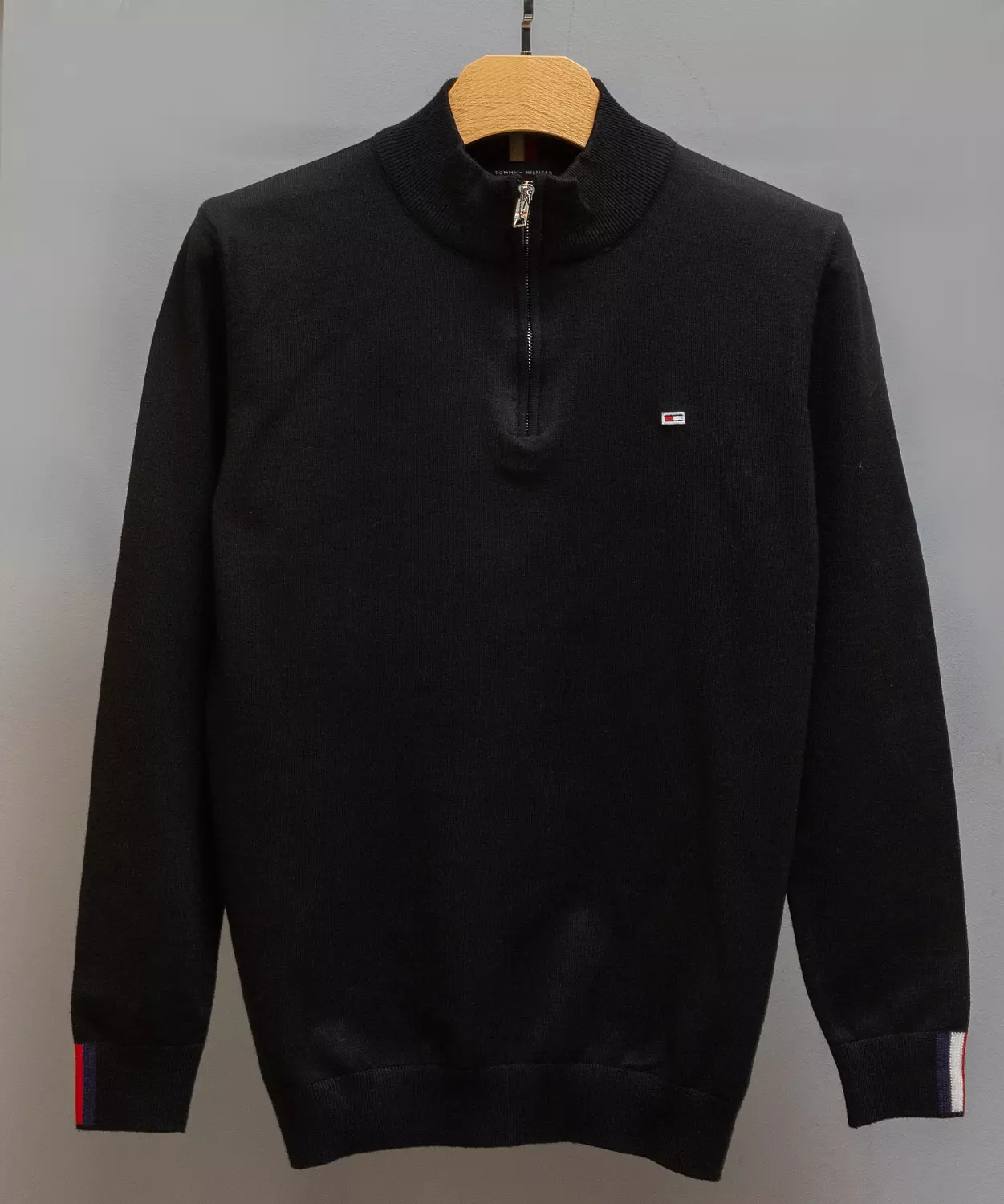 TOMMY HILFIGER HALF ZIPPER PULLOVER  10