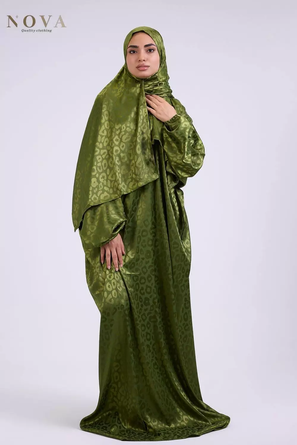 Olive green Jacquard image