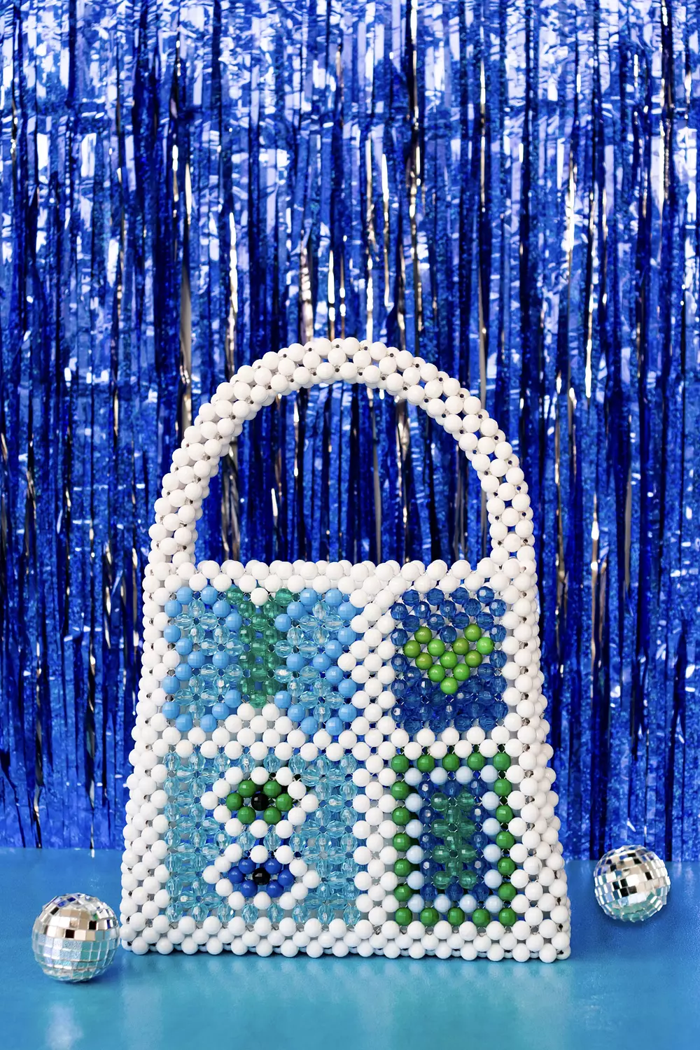 Dreamy Queen White x Blue image