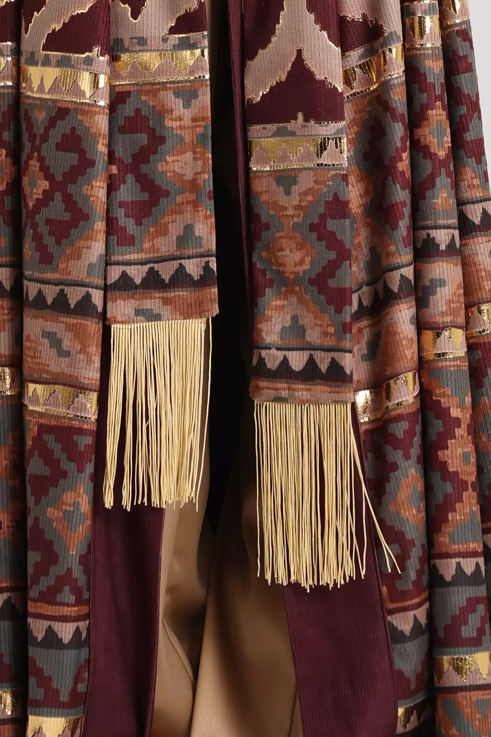 BINT ALSULTAN Kaftan 1