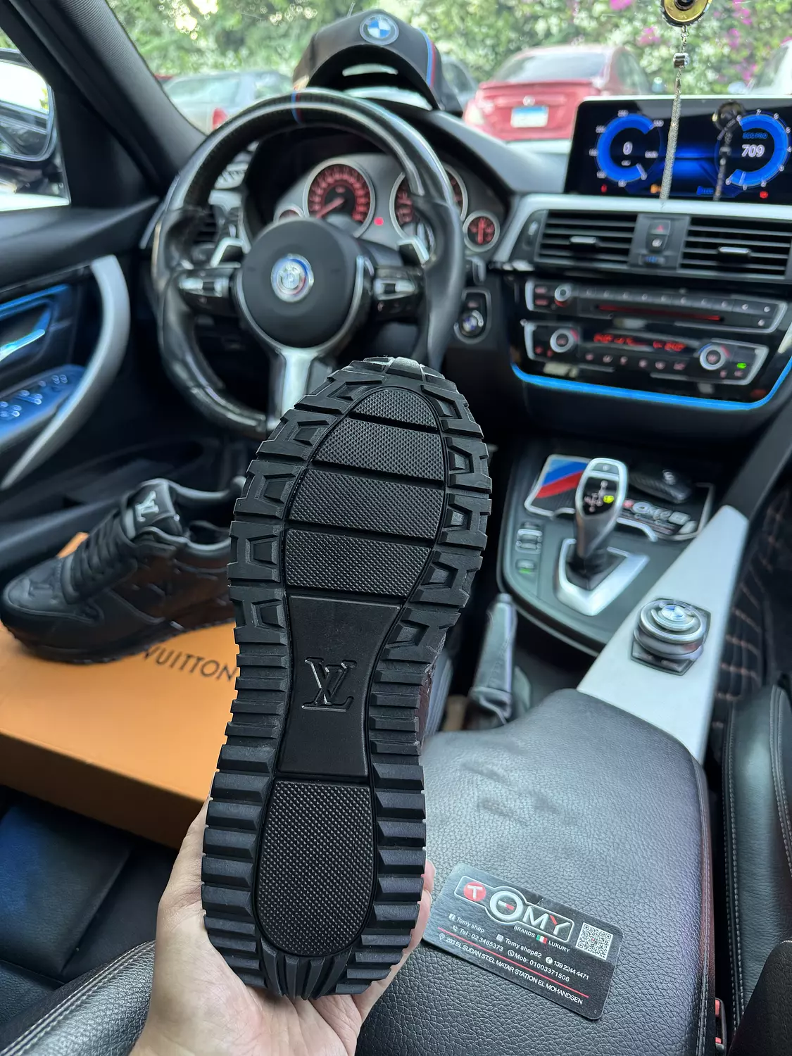 LOUIS VUITTON 5