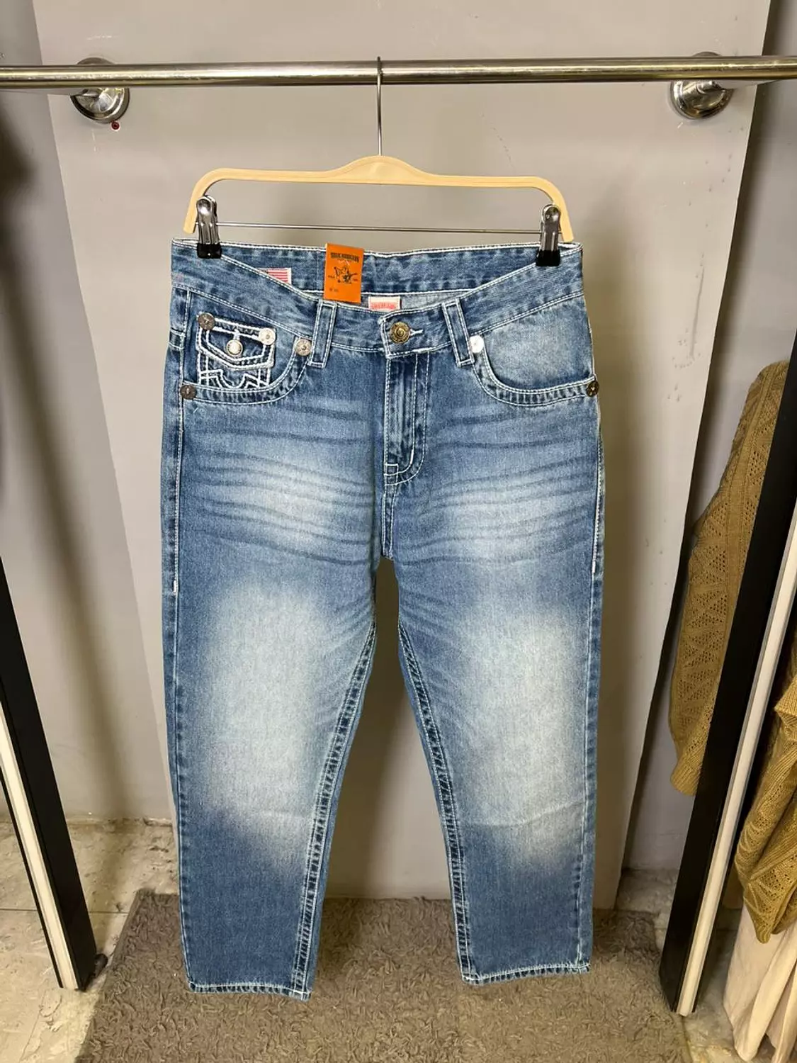 TRUE RELIGION / 1432 1