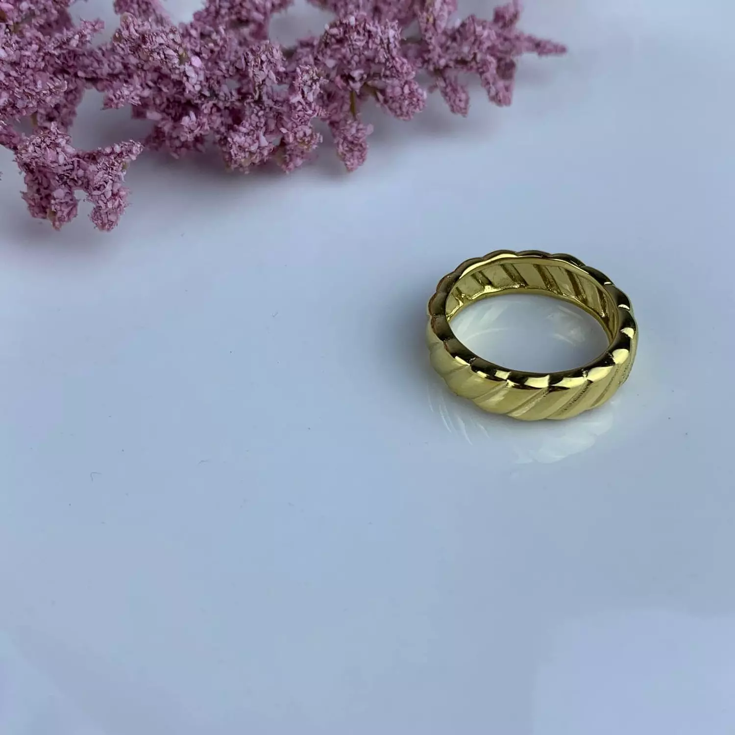 Stainless steel Ring with seashell 2
