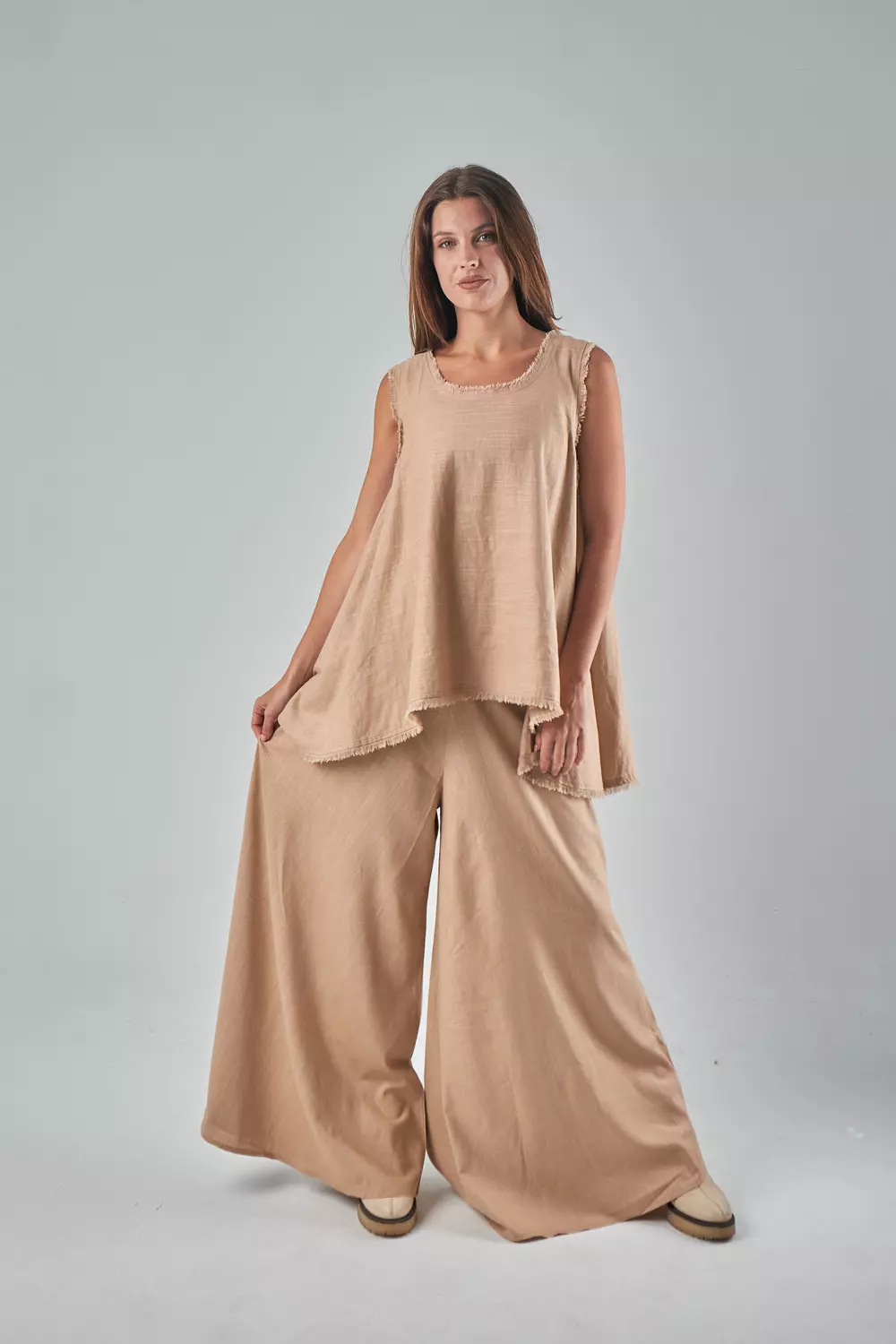 Mocha Muse Linen Sleeveless top  hover image