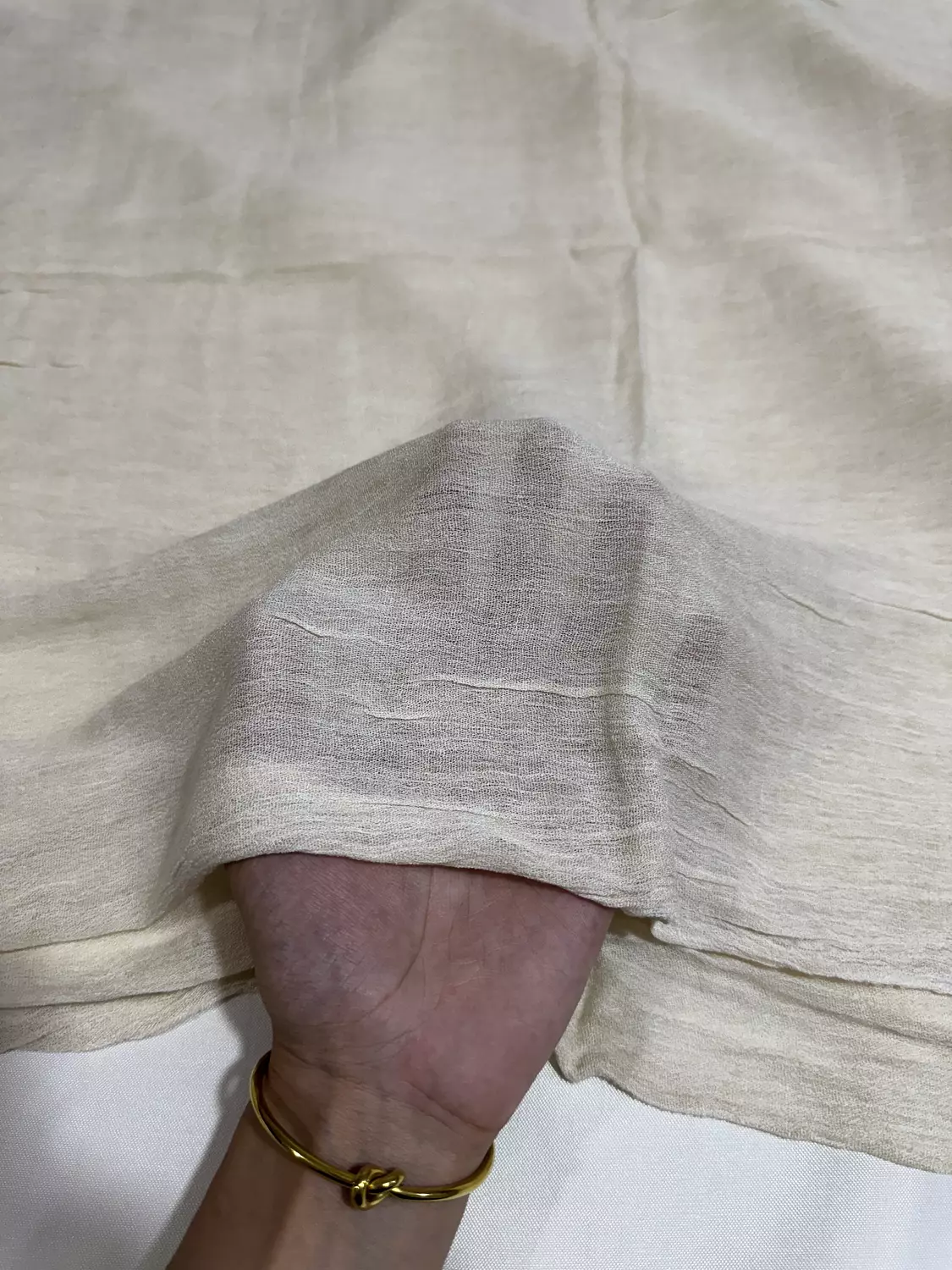 Cream hover image