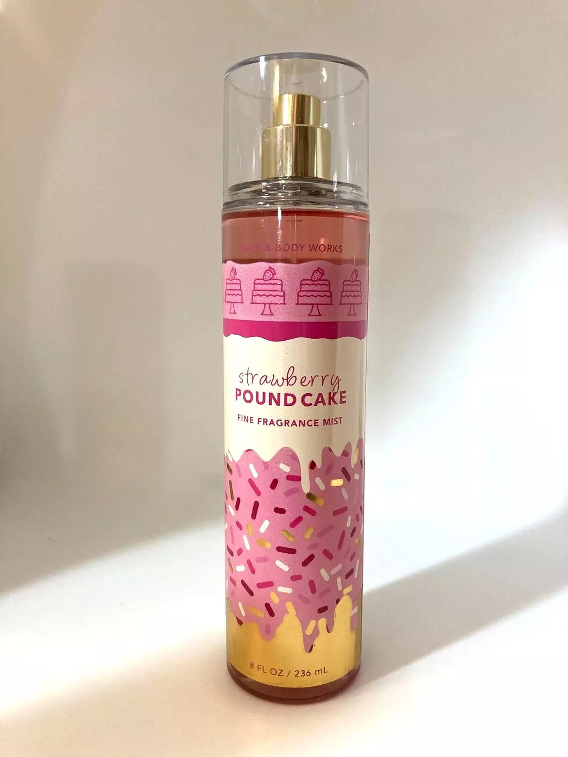 Bath & Body Works Strawberry Pound Cake Mist 236ml 2
