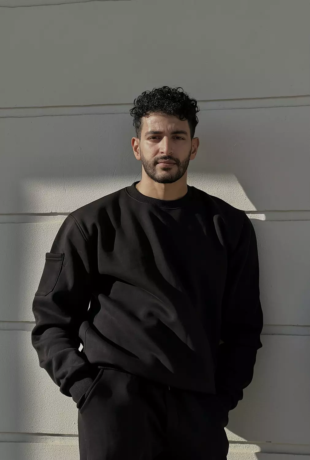 POCKETED OVERSIZED CREWNECK image
