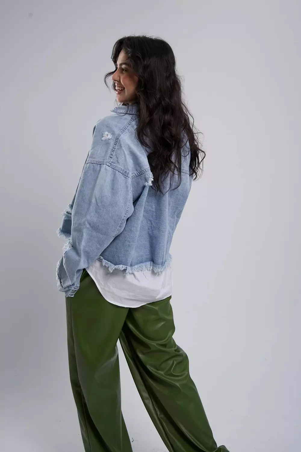 Cutting denim jacket 3