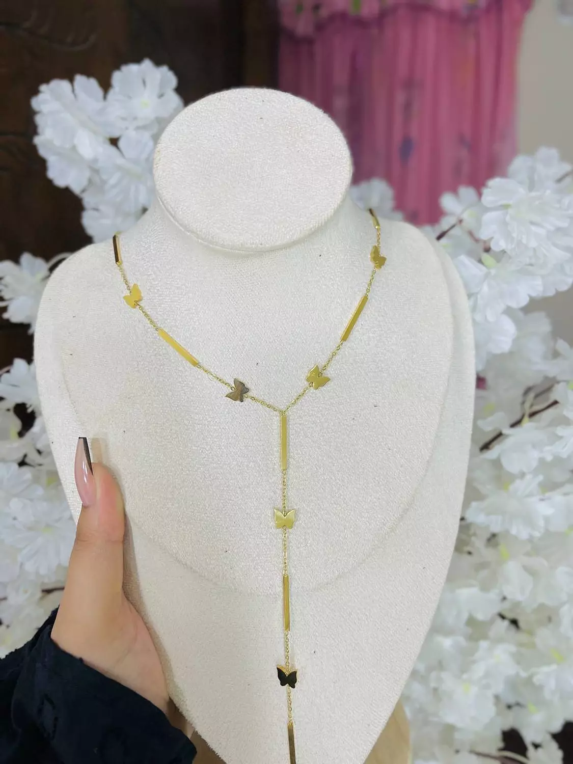 Necklace N114 hover image