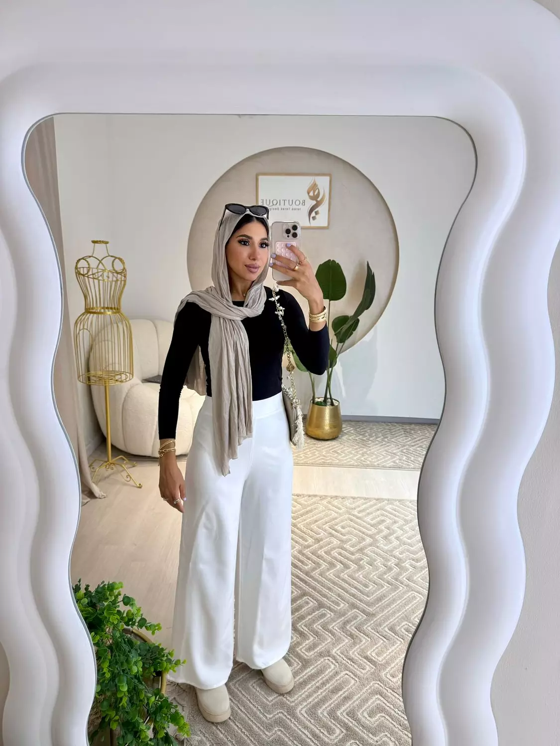 بنطلون روزالين اوف وايت image