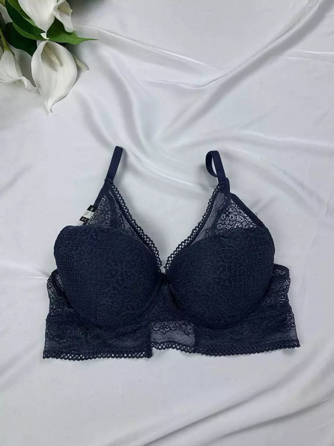 Light push up bra from censored   For 285 le