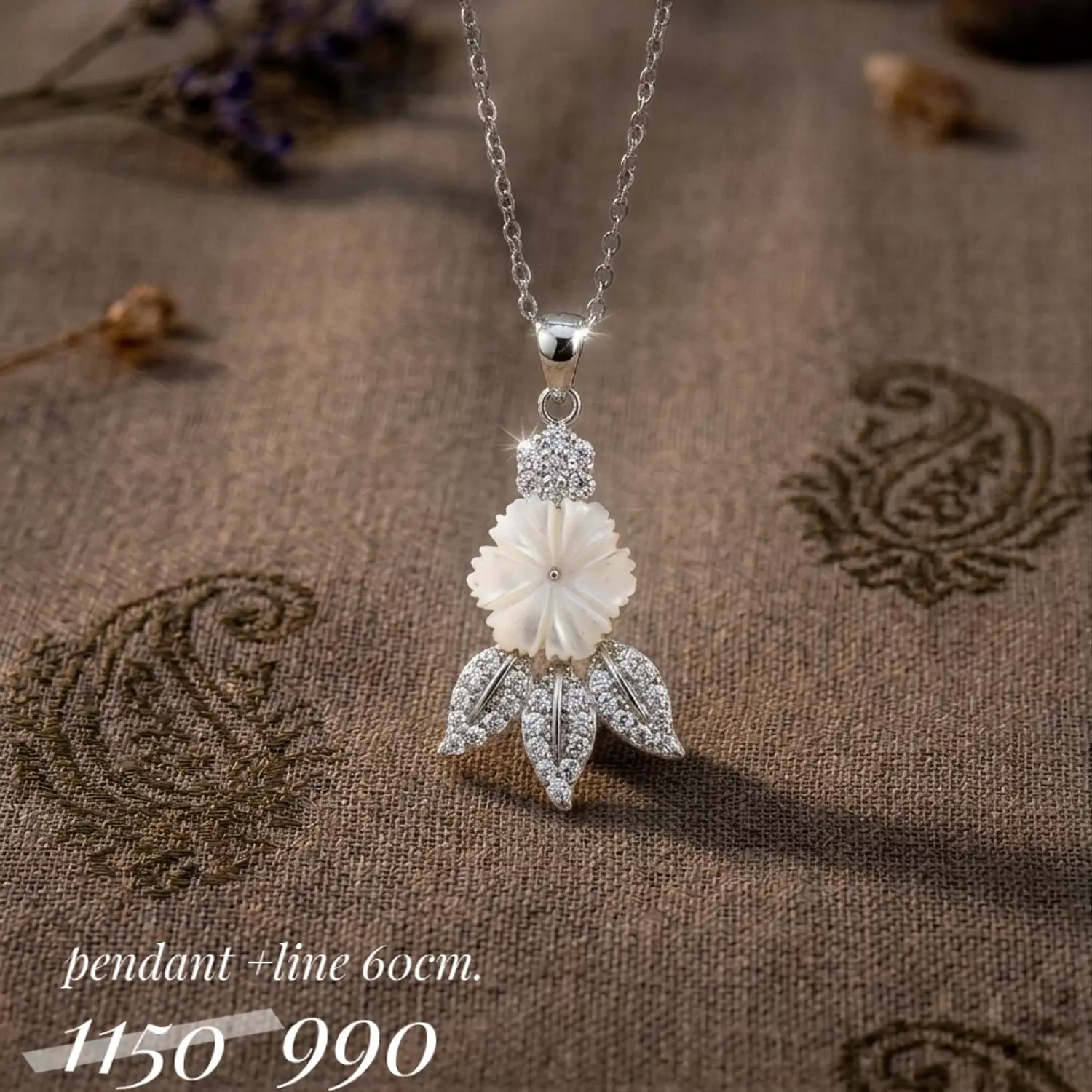Flower pendant+line image