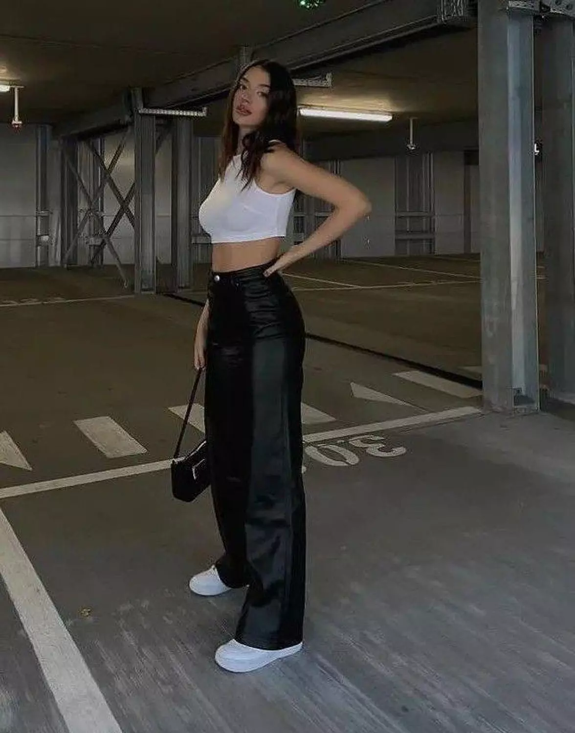 Wide leg pants  2