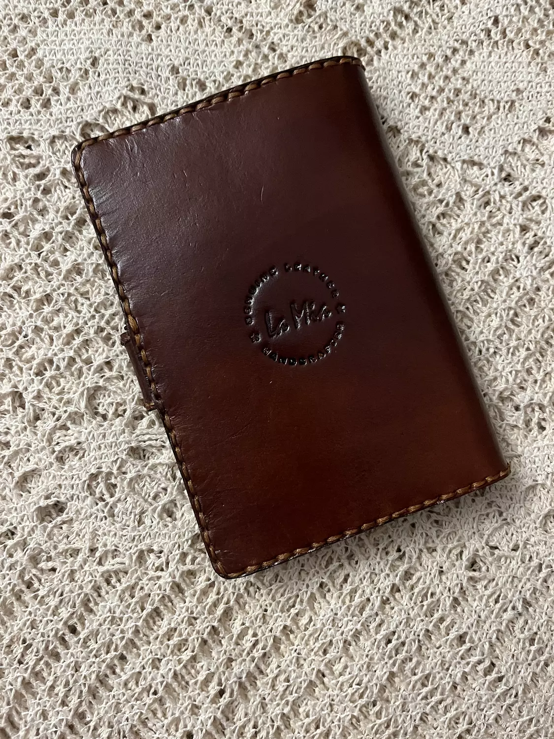 Birds & branches tooled leather passport holder  3