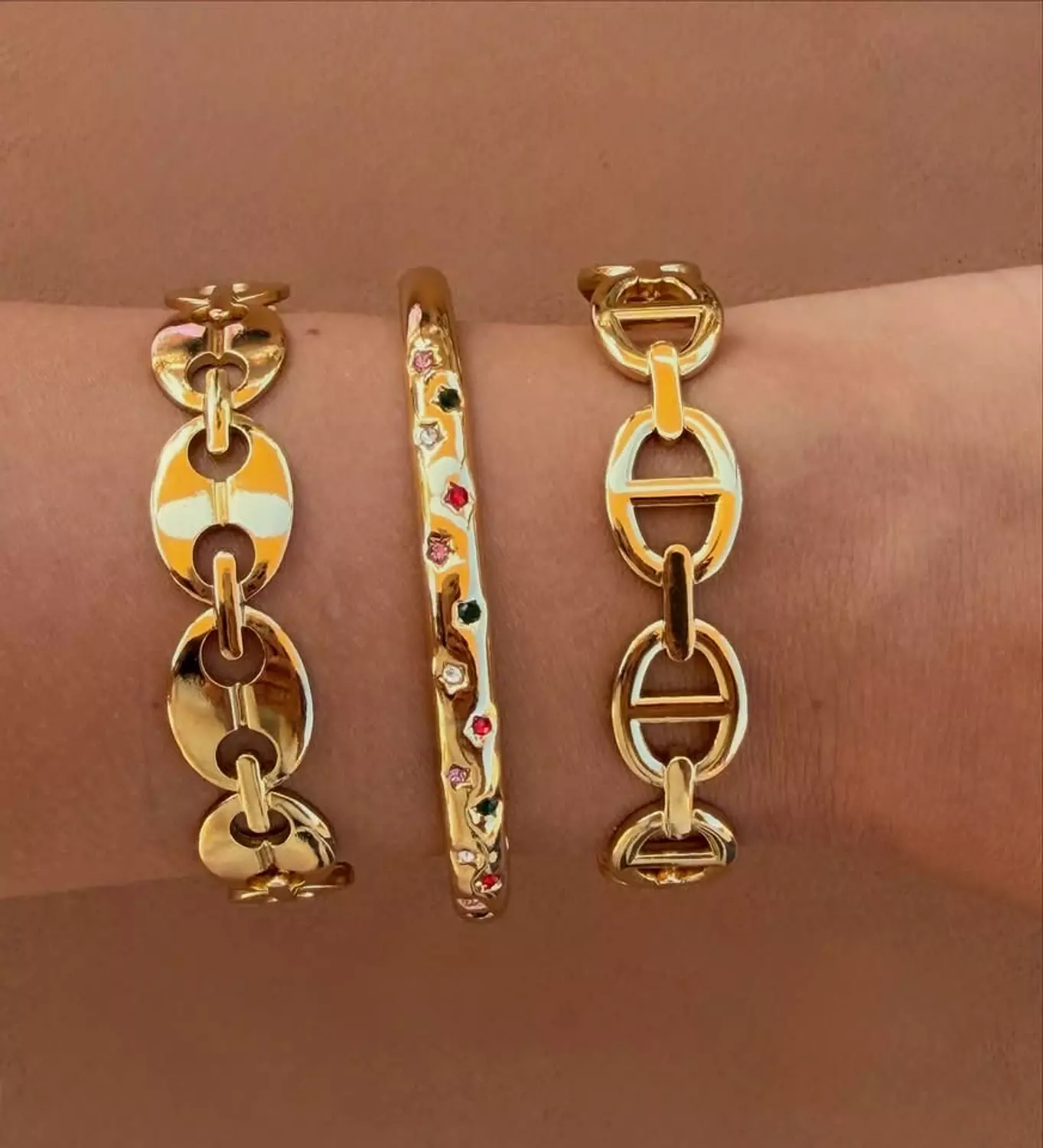 Dazzling lInked Bangles image