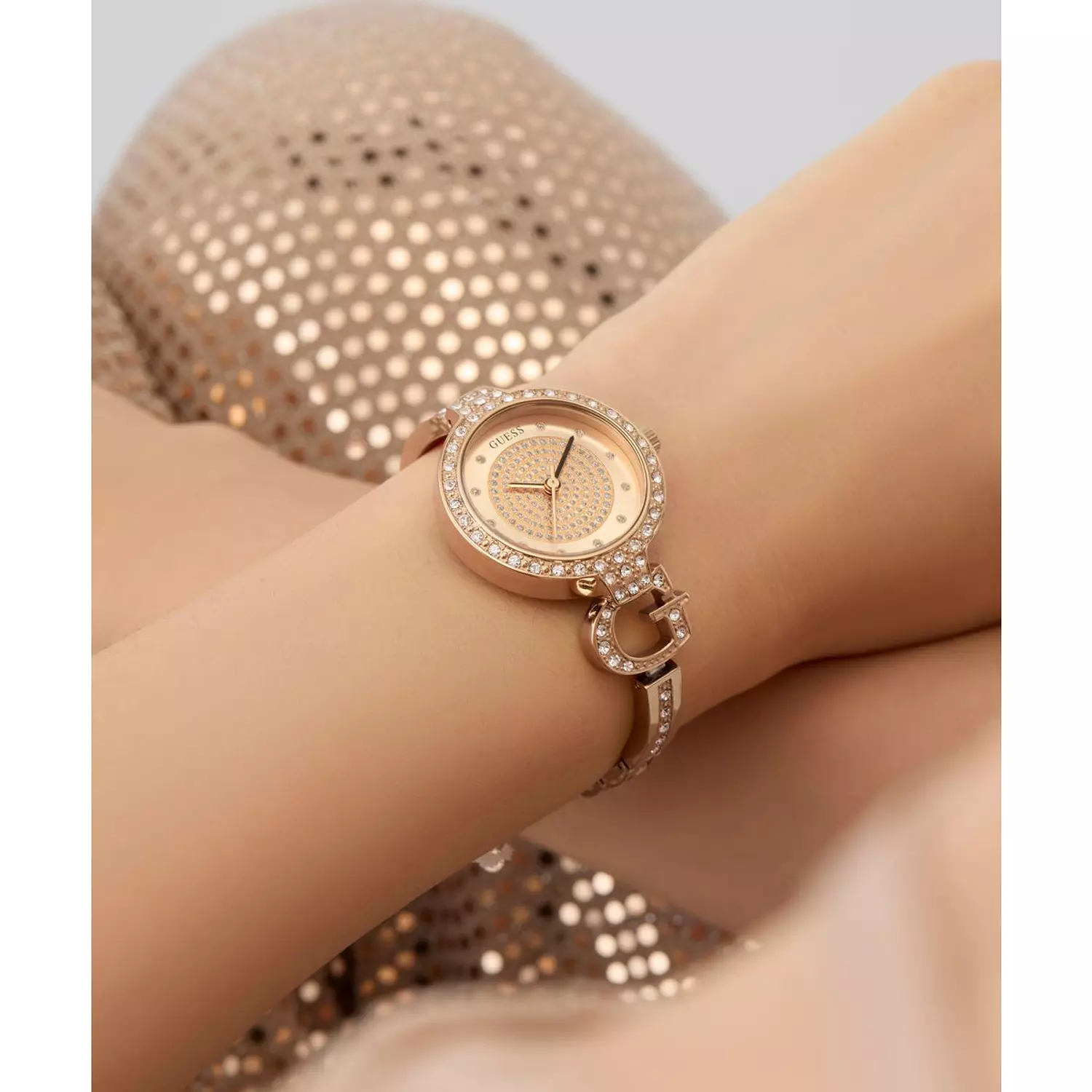 GUESS GISELLE Ladies Giselle Rose Gold Tone Analog Watch Rose Gold Tone Stainless Steel Polished Bracelet 5