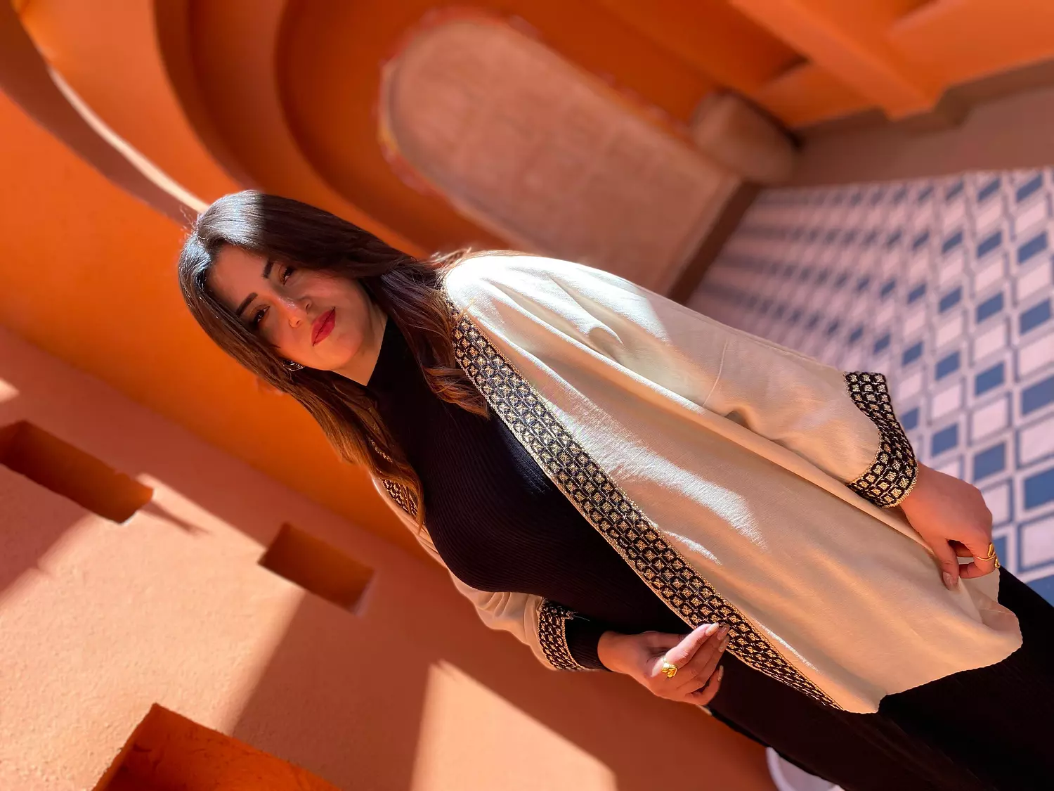Arabesque Embroidered Kaftan 2