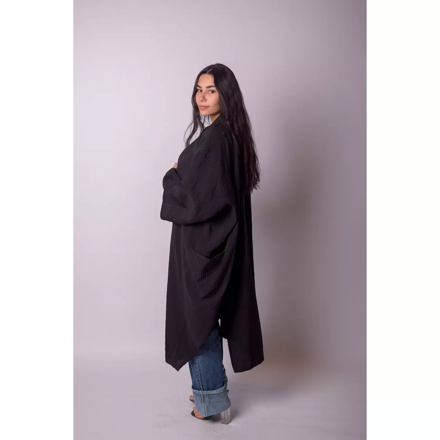 Glow Kimono -  black hover image