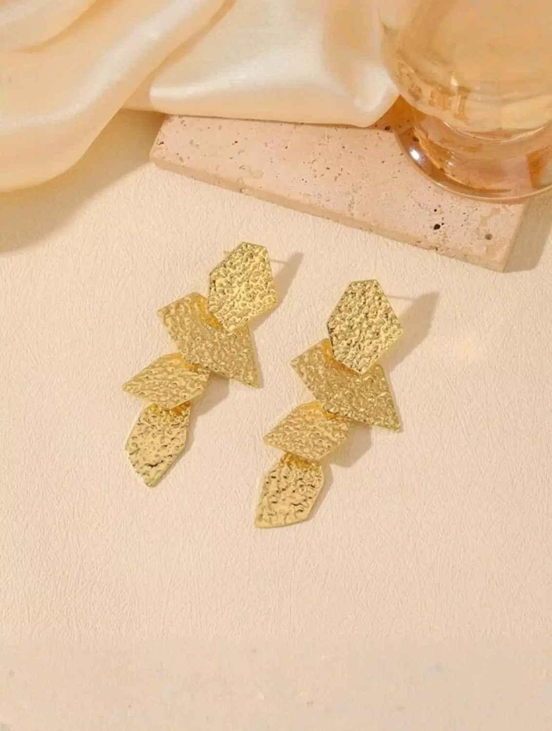 Mountain Earrings-2nd-img